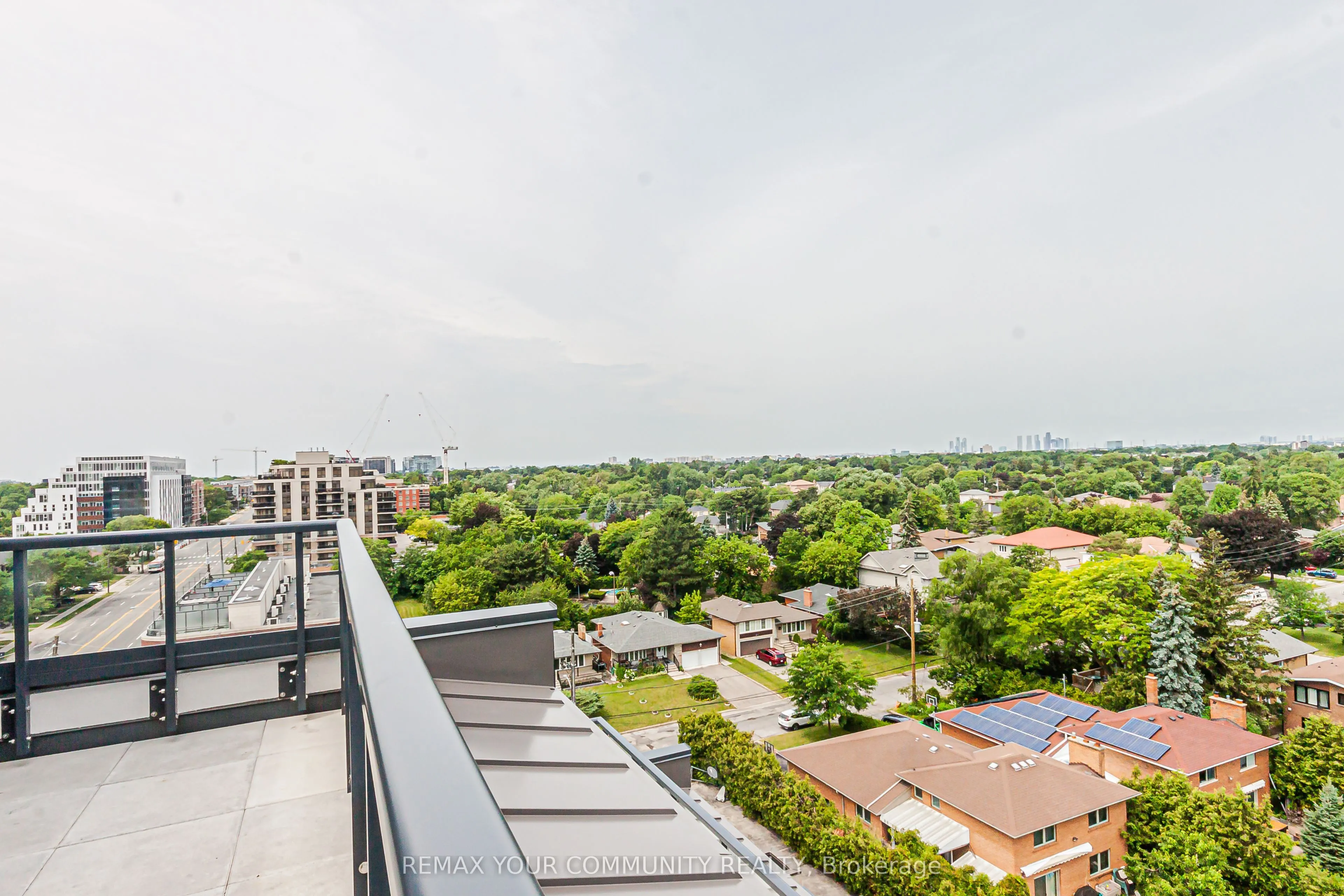 700 Sheppard Avenue W #905