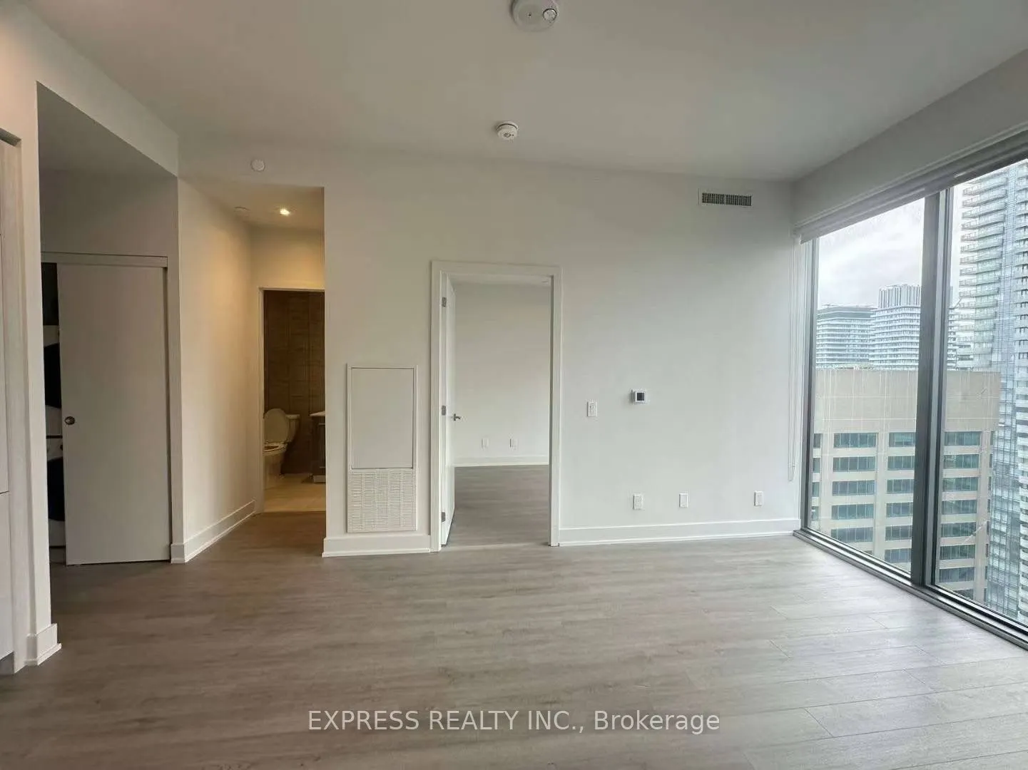 8 Cumberland Street #4305