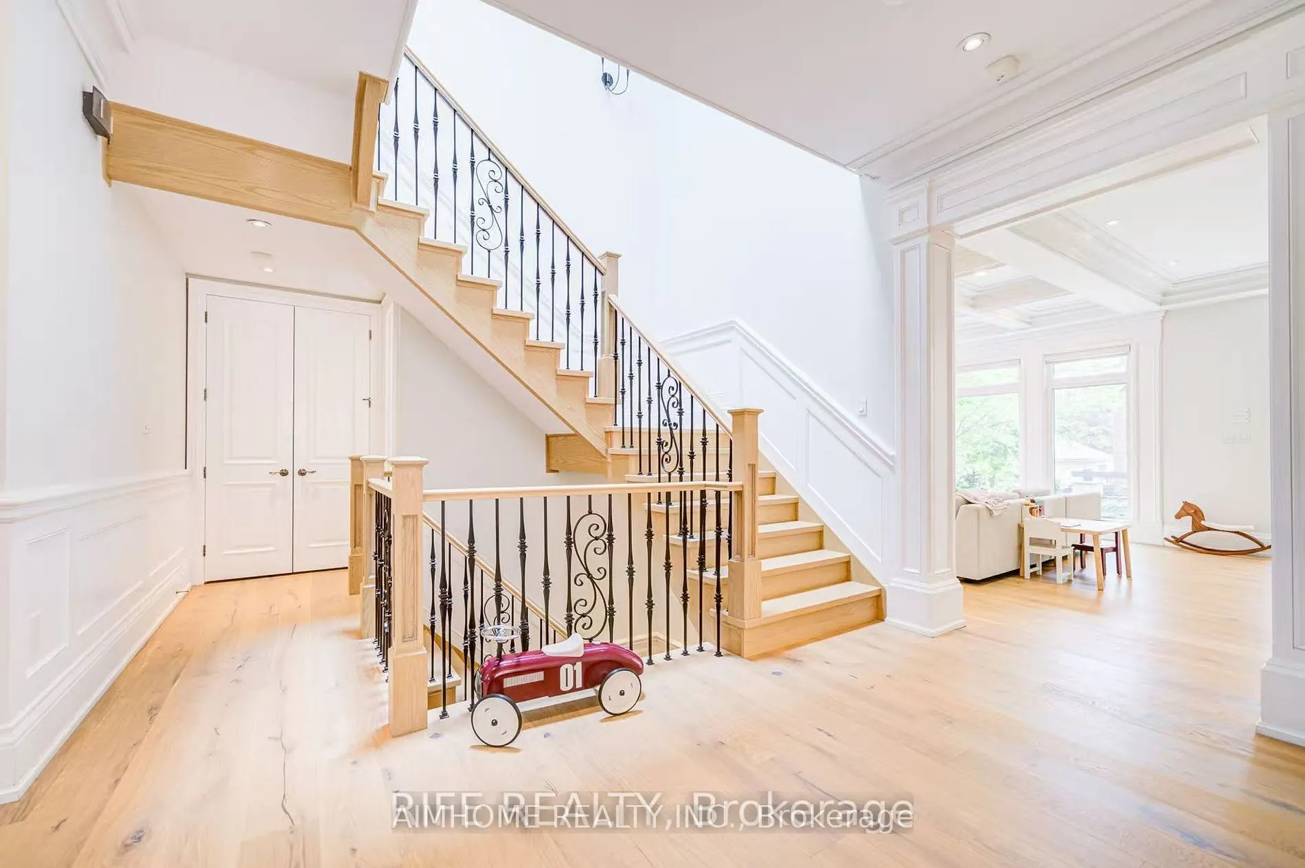 103 Burndale Avenue