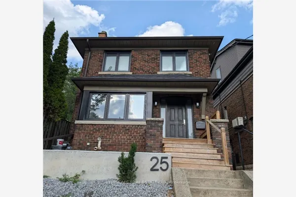 25 Oswald Crescent