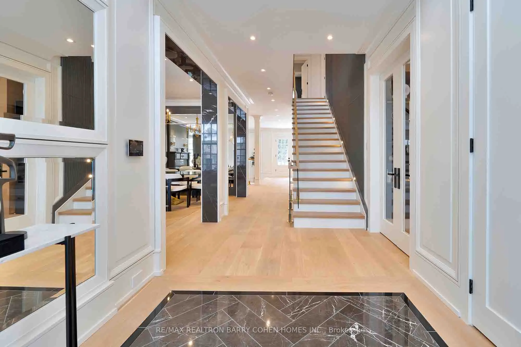 230 Dunvegan Road