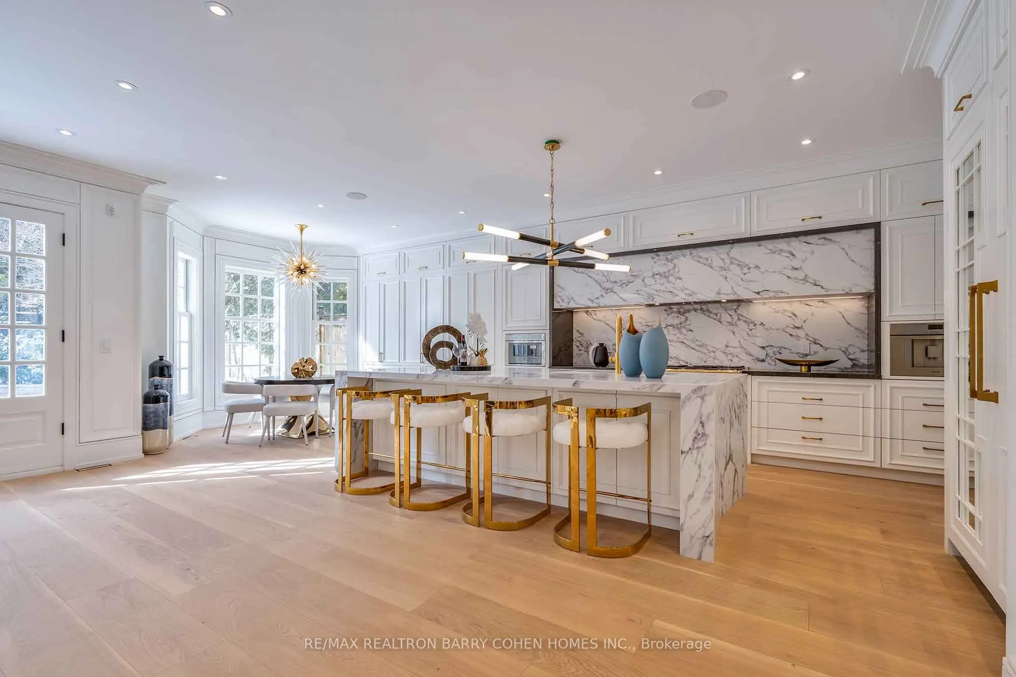 230 Dunvegan Road