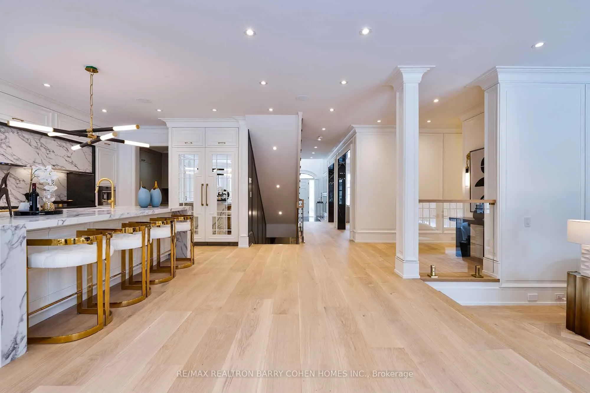 230 Dunvegan Road