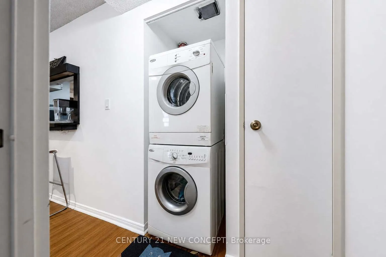 5765 Yonge Street #101