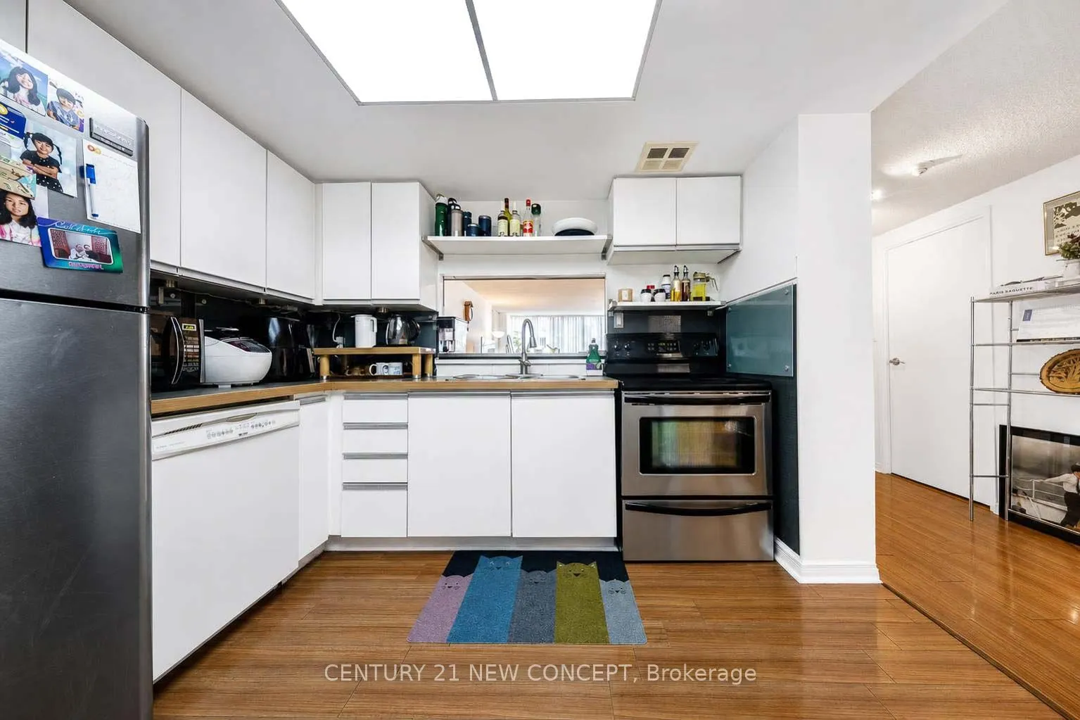 5765 Yonge Street #101