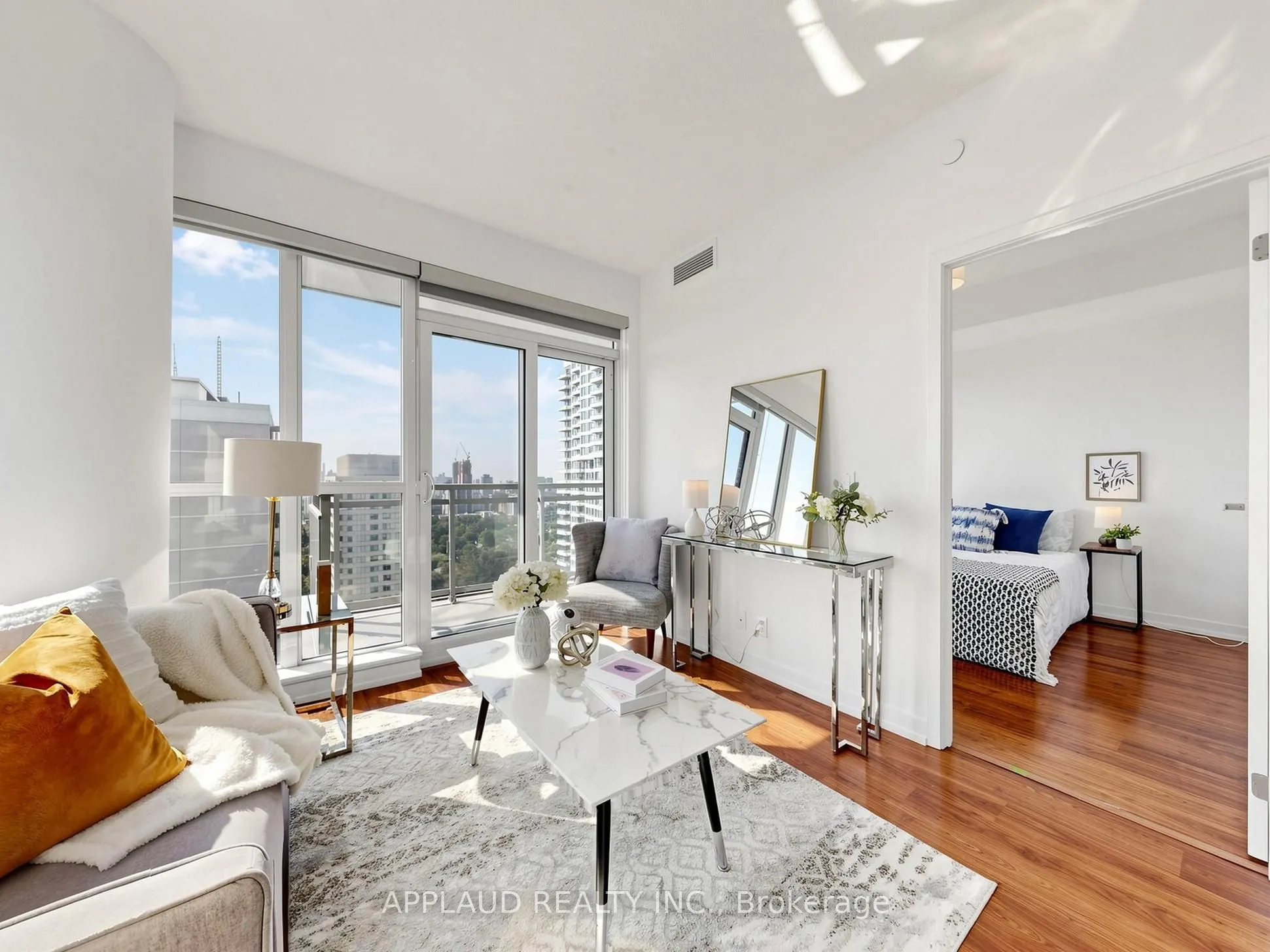 89 Dunfield Avenue #2307