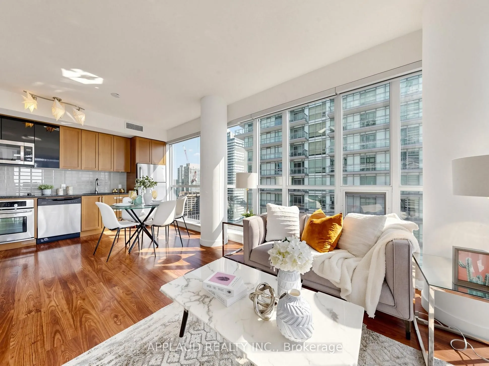 89 Dunfield Avenue #2307