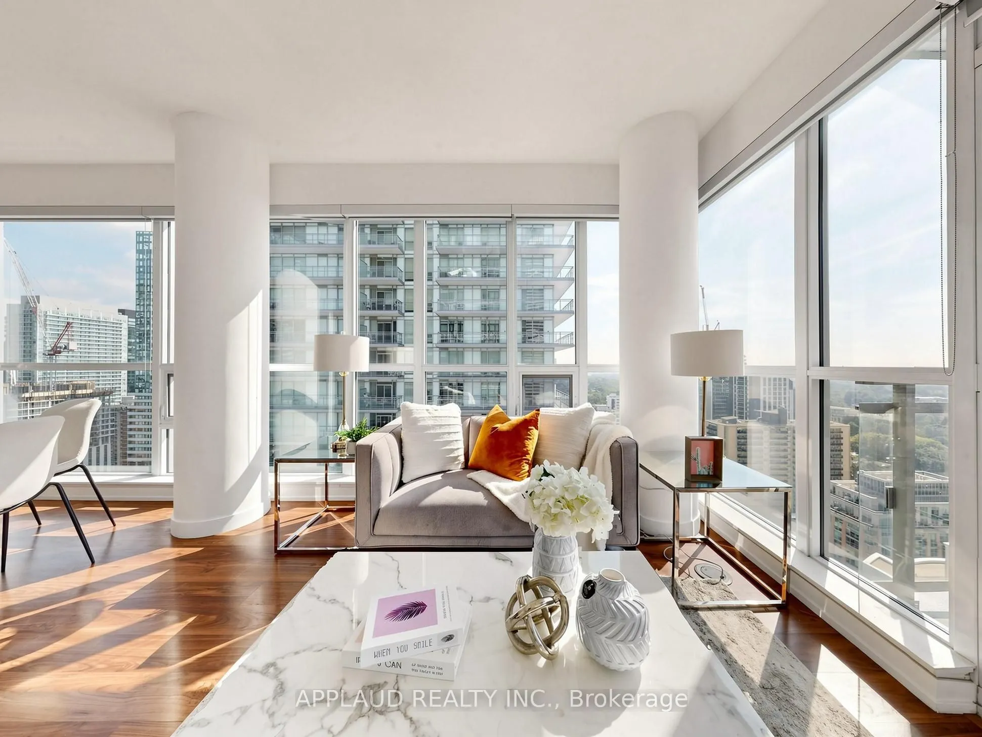 89 Dunfield Avenue #2307