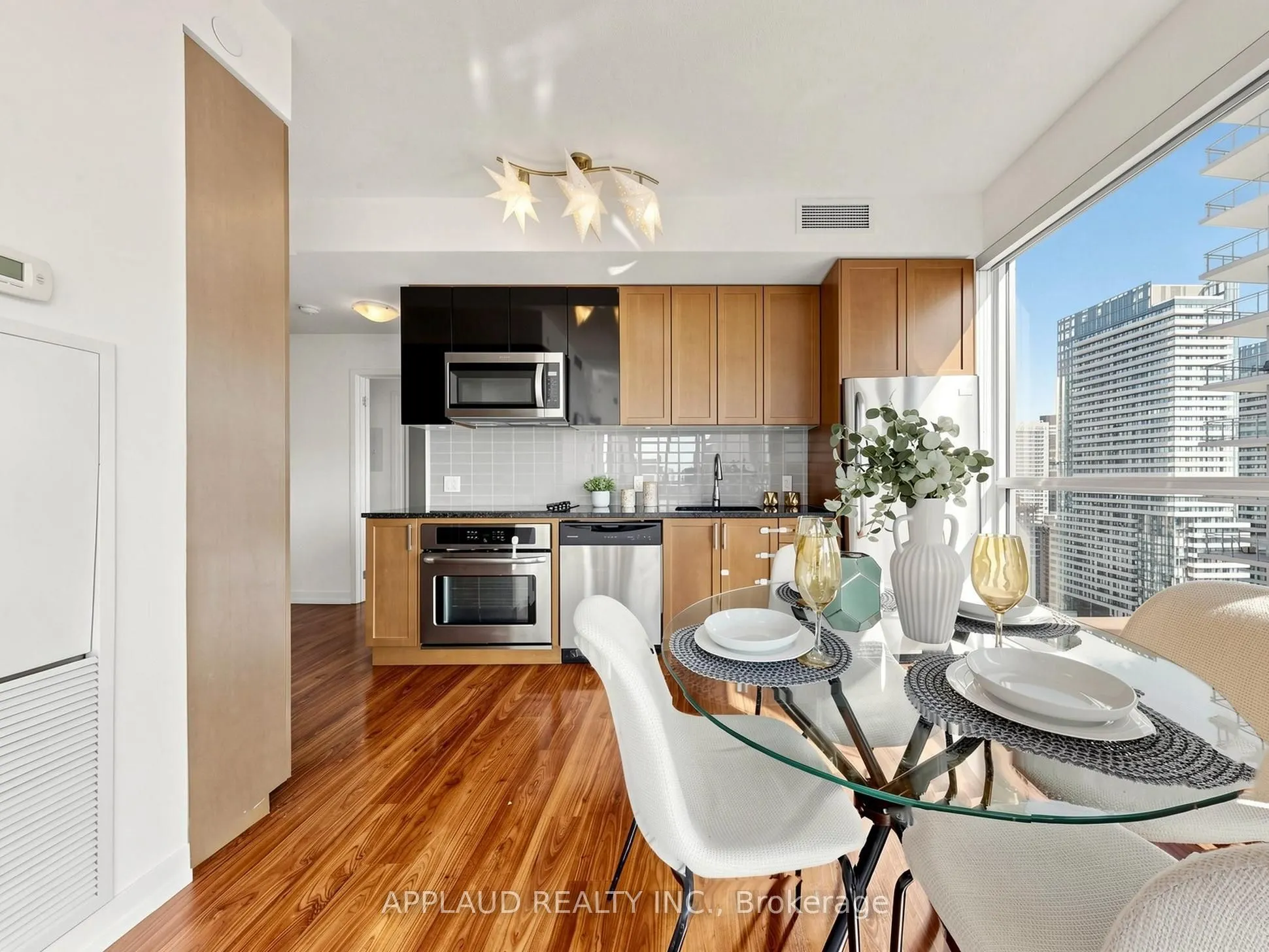 89 Dunfield Avenue #2307