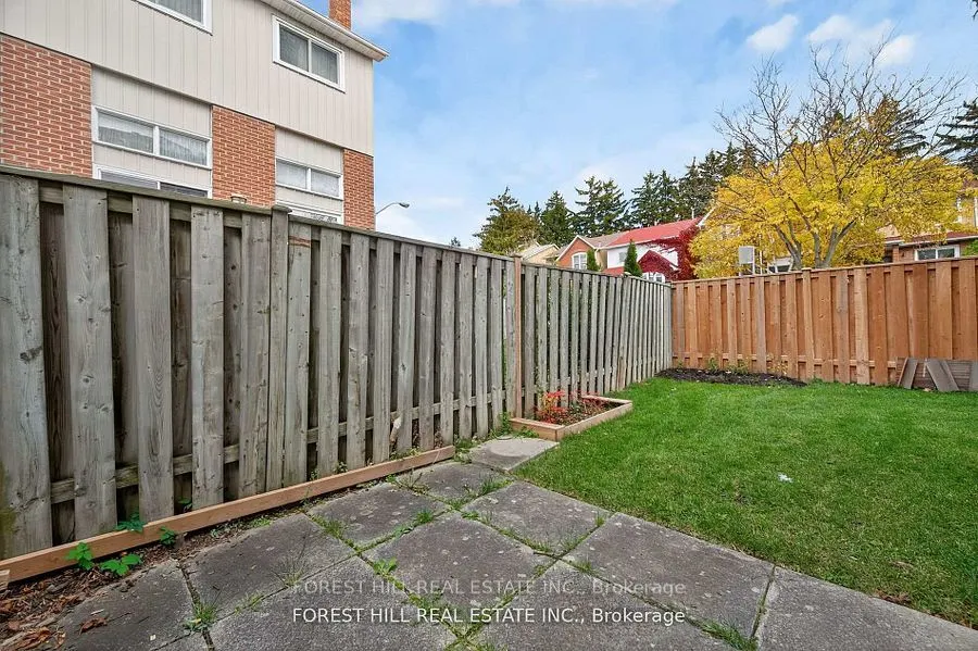 38 Carnival Court
