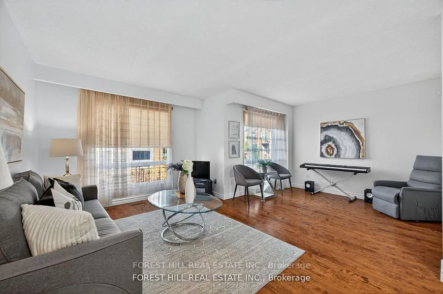 38 Carnival Court