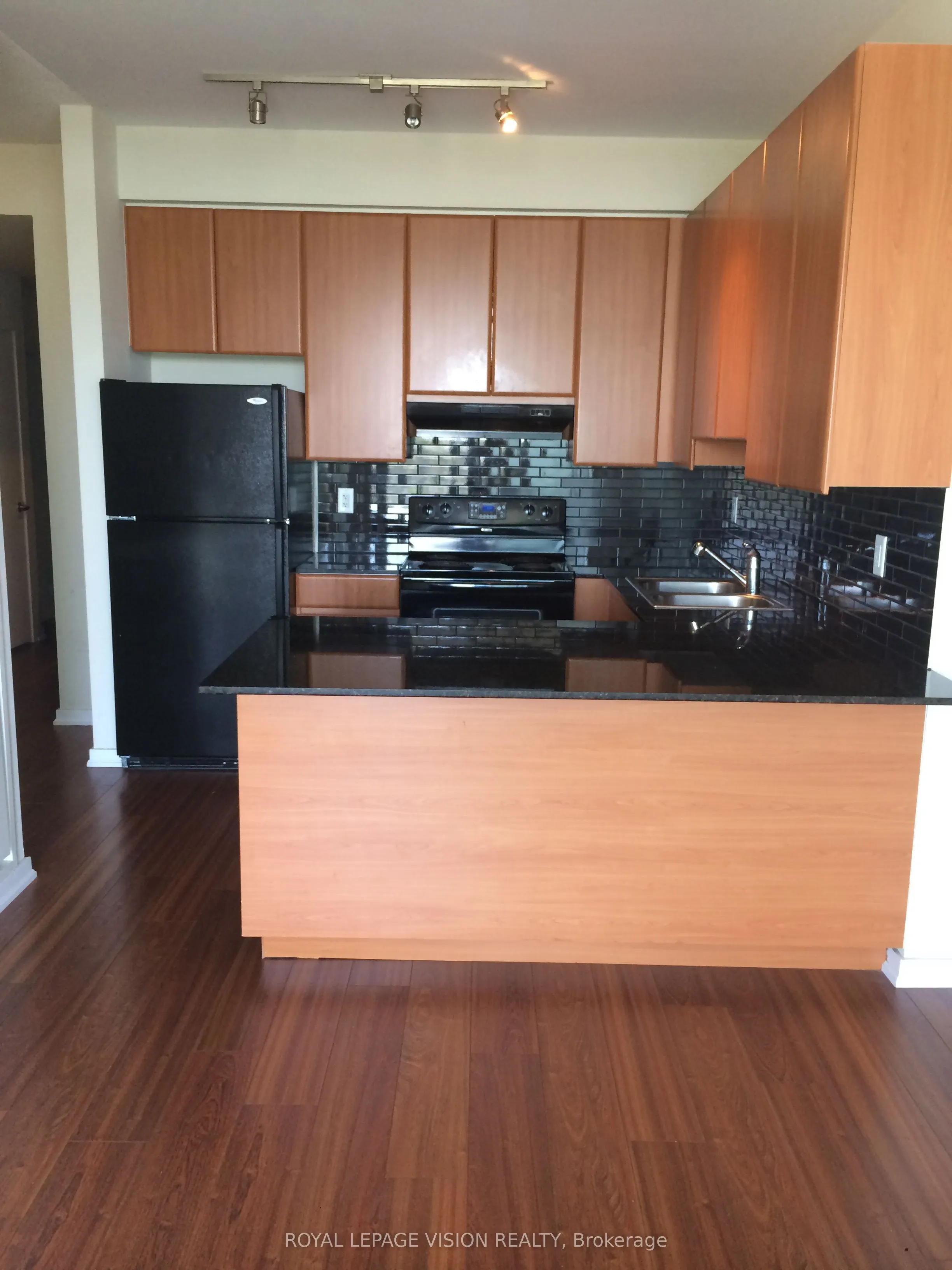 30 Canterbury Place #1708