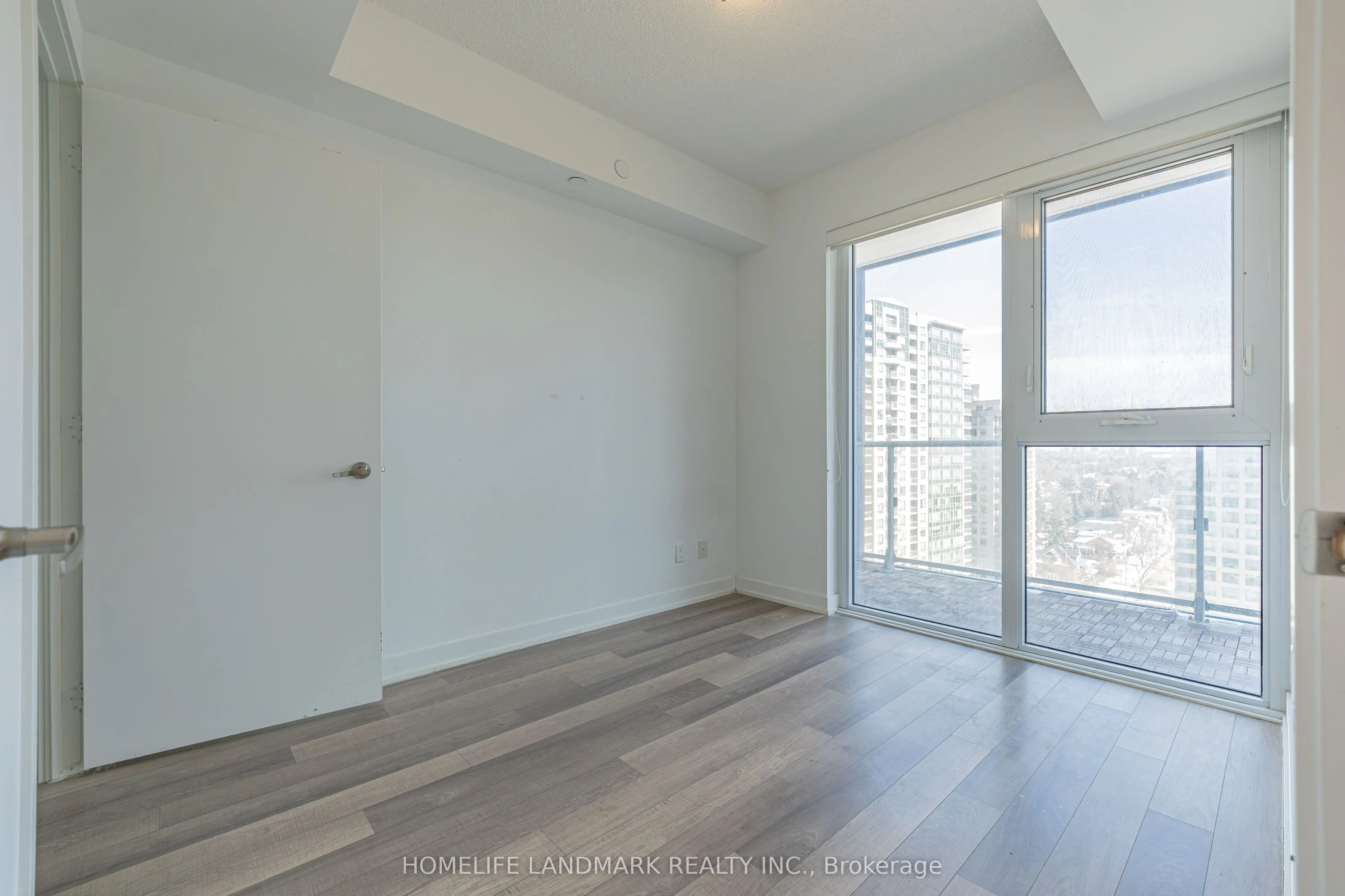 5180 Yonge Street #1207