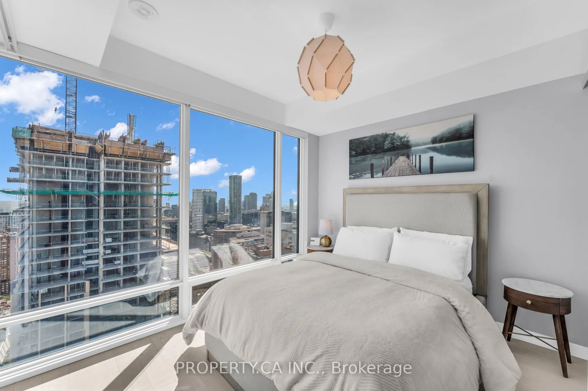 488 University Avenue #3002