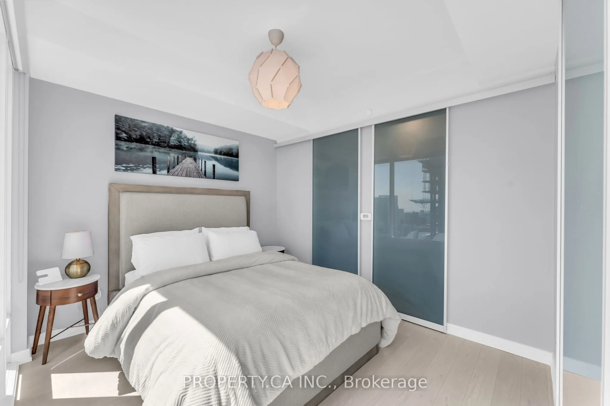 488 University Avenue #3002