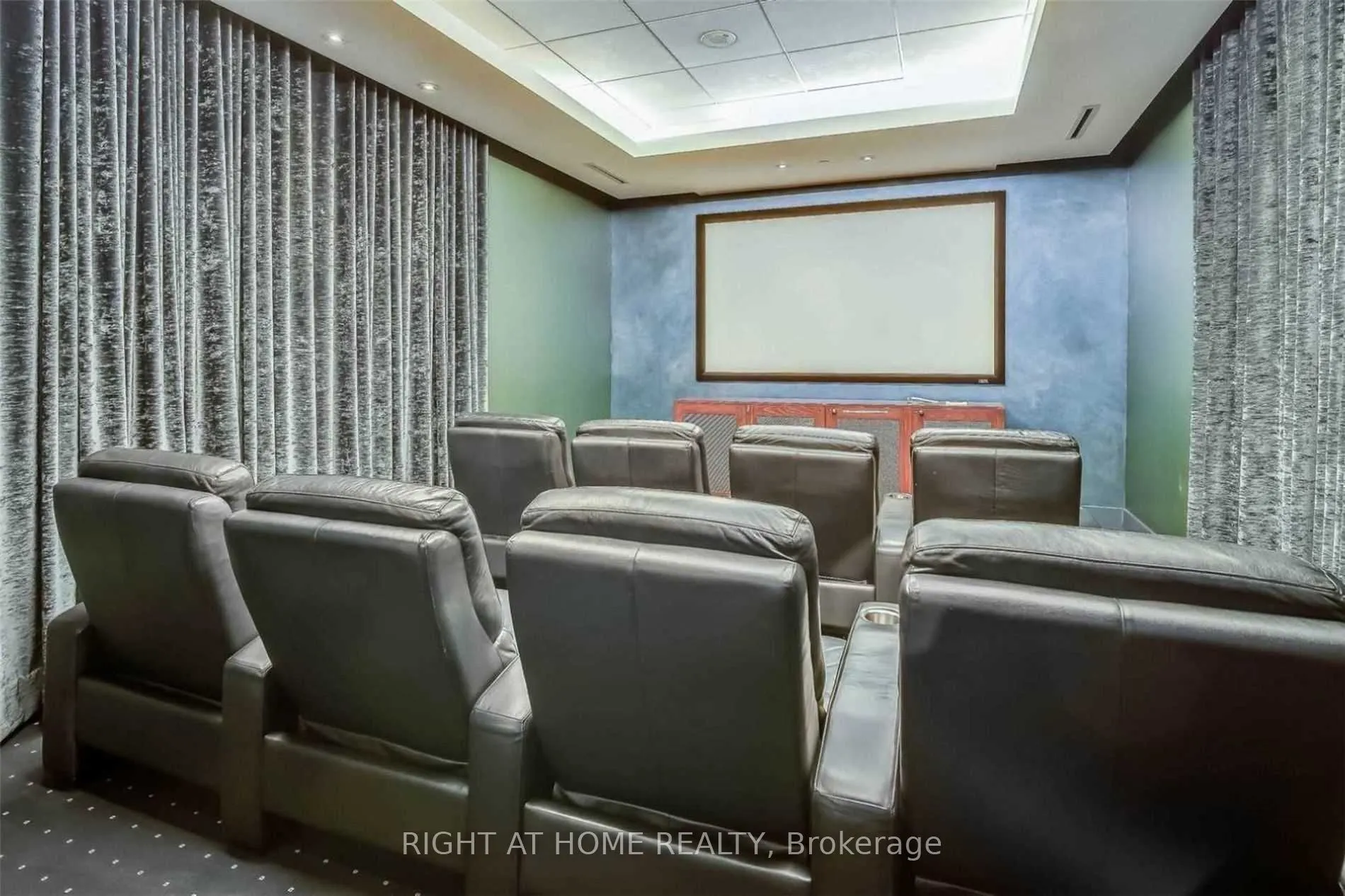 2181 Yonge Street #2804