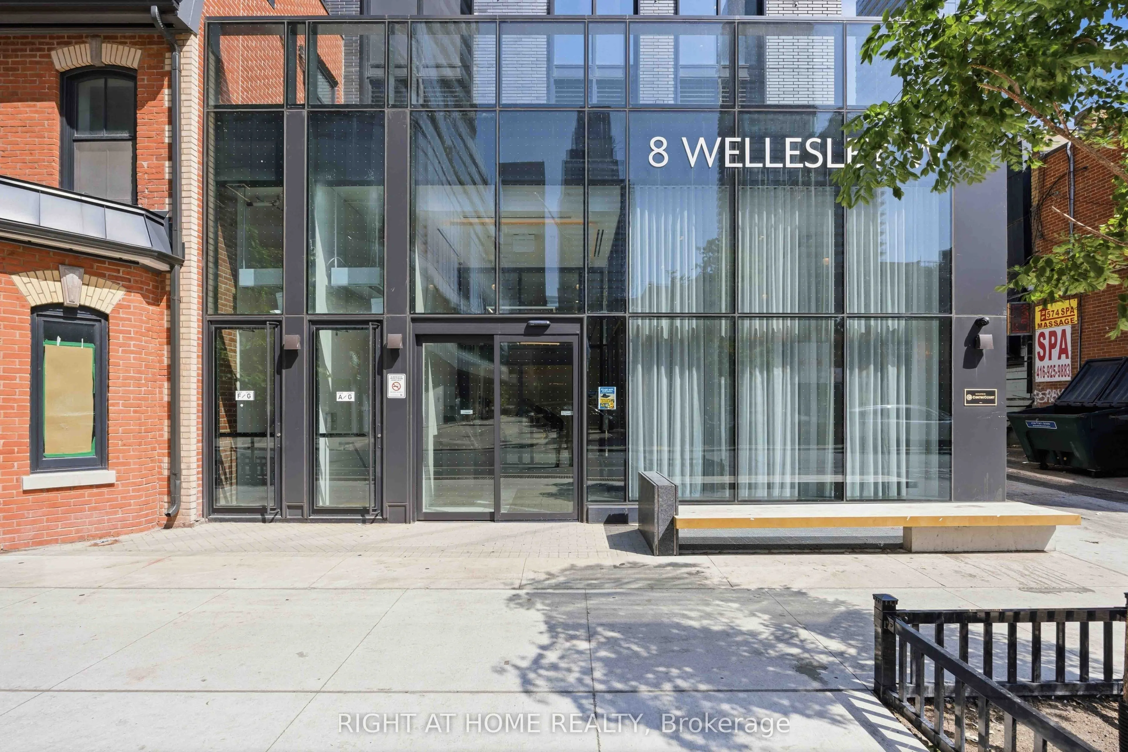 8 WELLESLEY Street W #5110