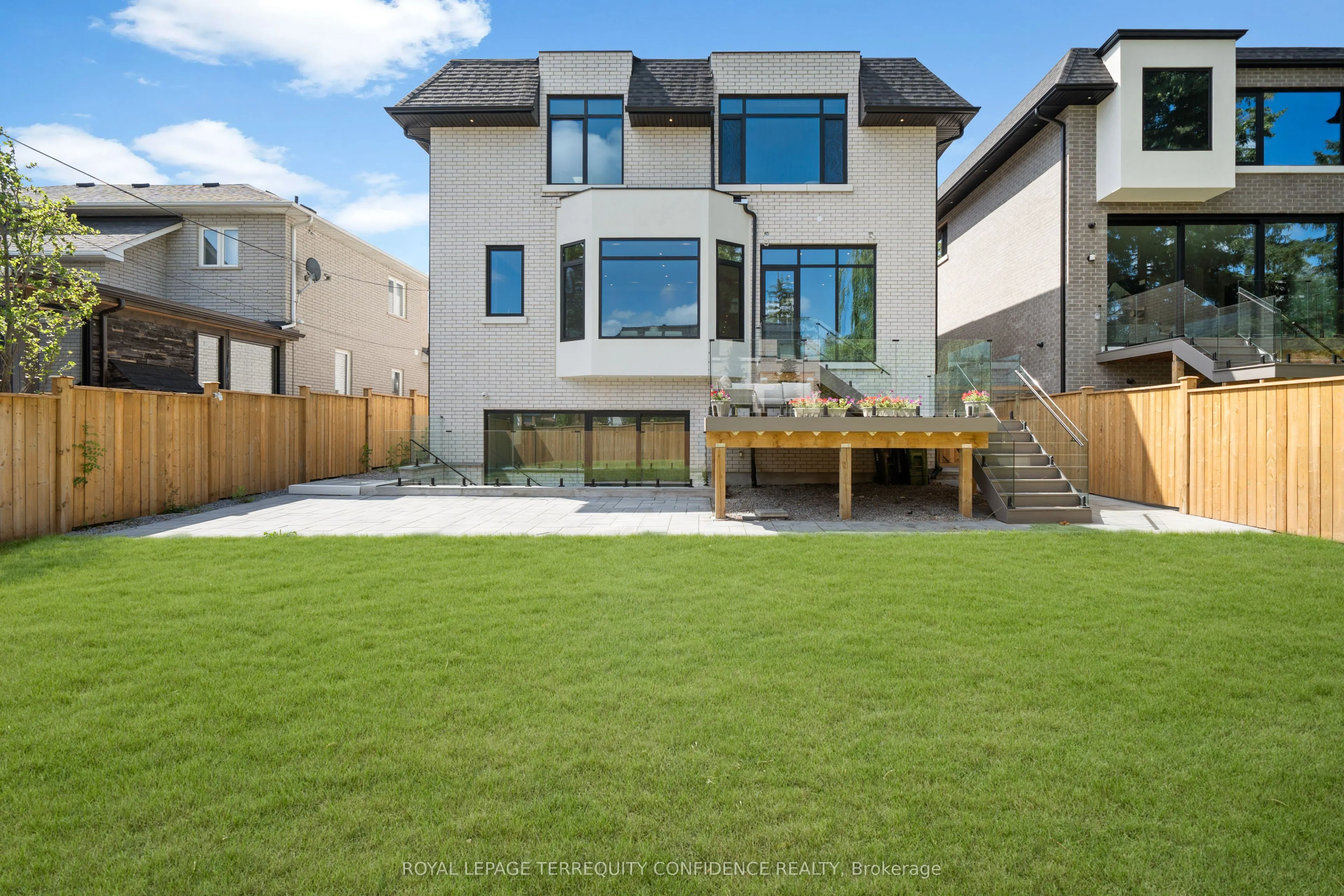 272 Horsham Avenue
