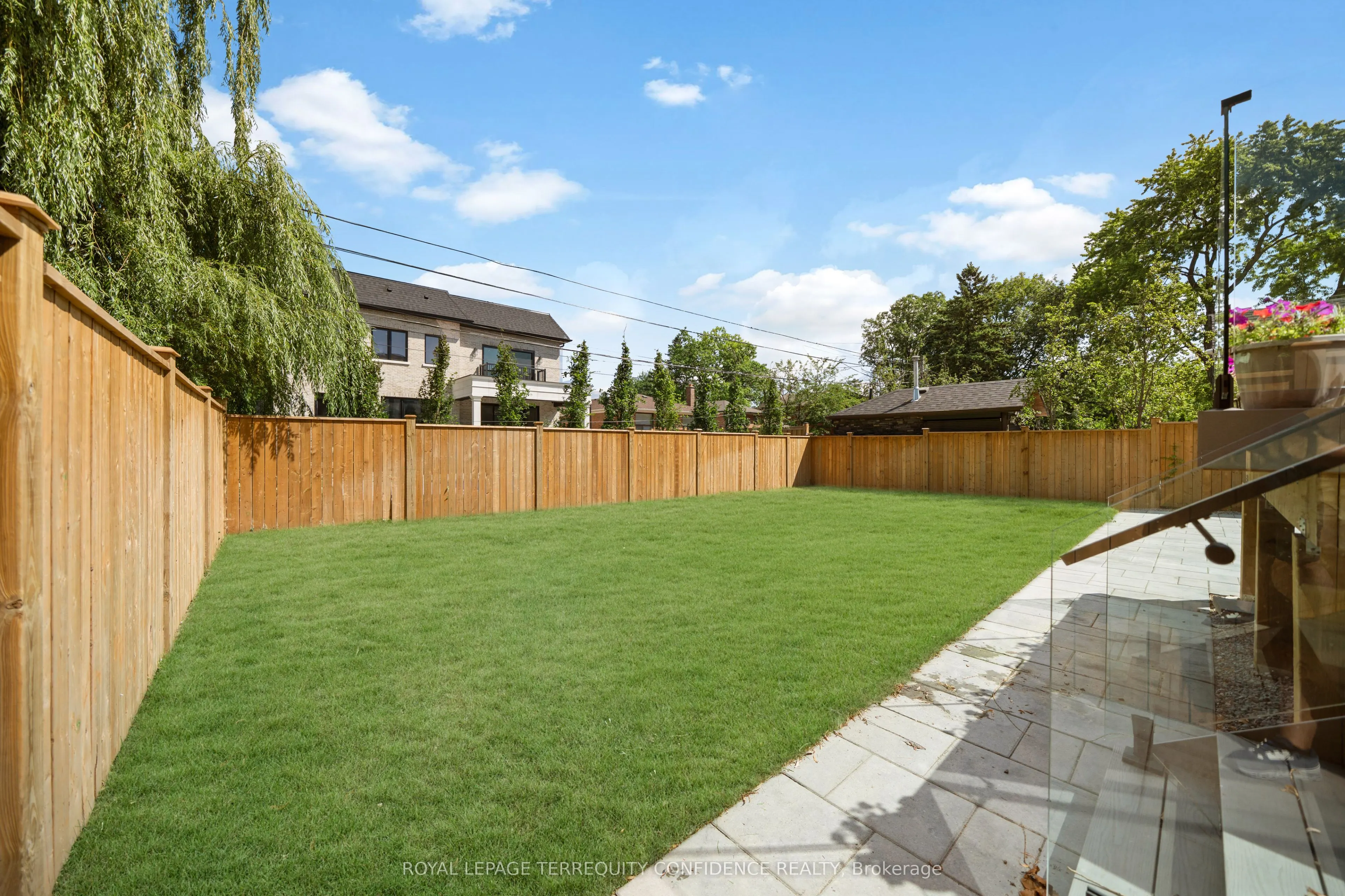 272 Horsham Avenue