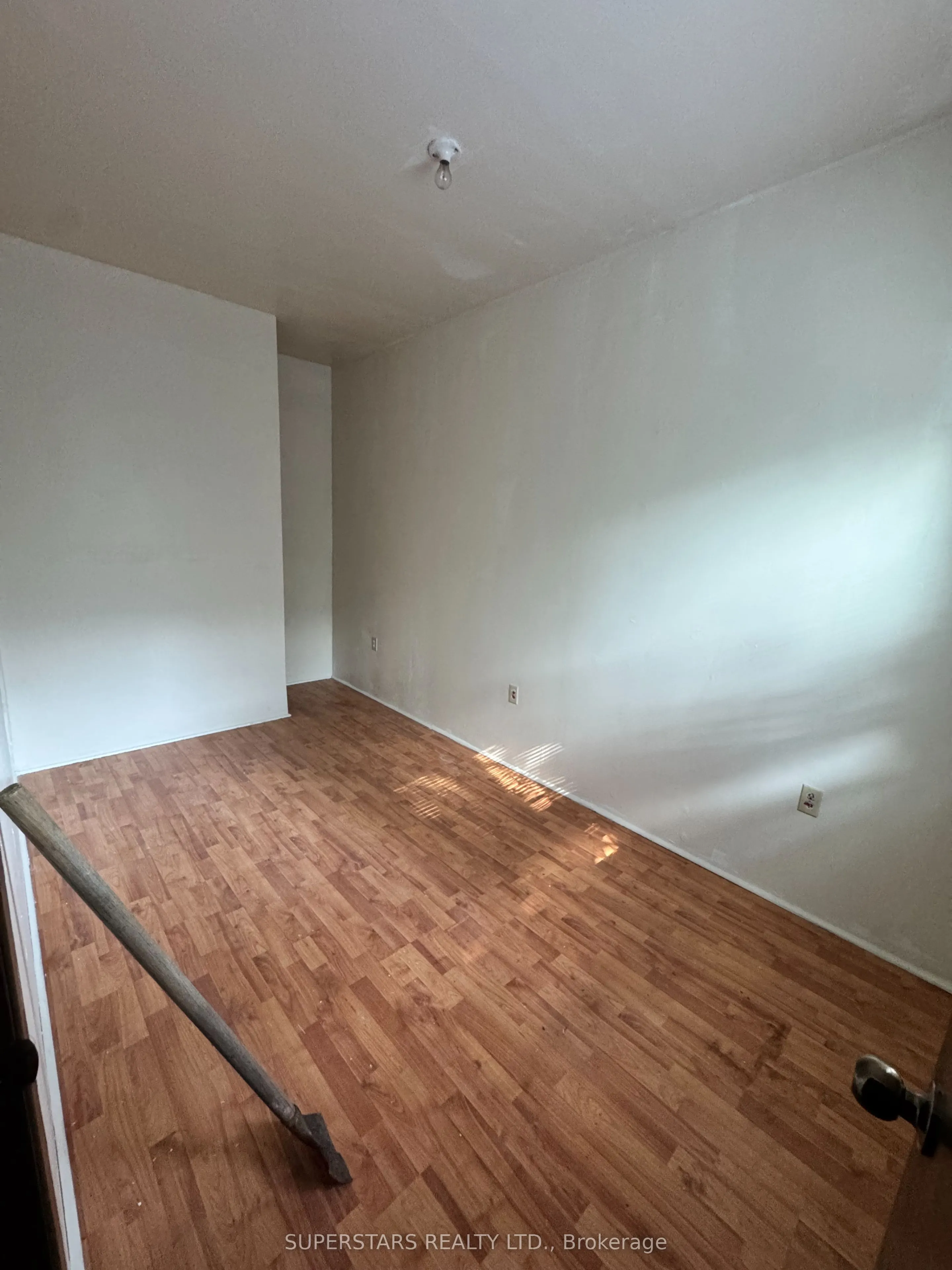 187 Augusta Avenue