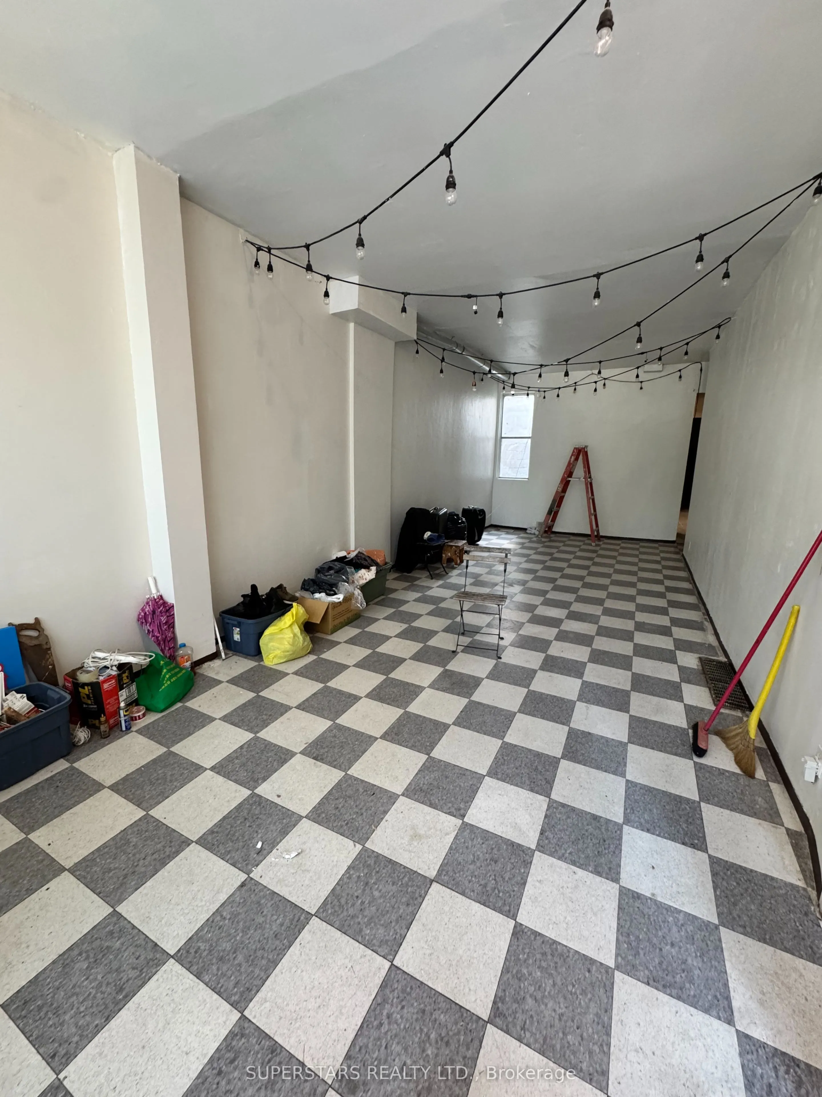 187 Augusta Avenue