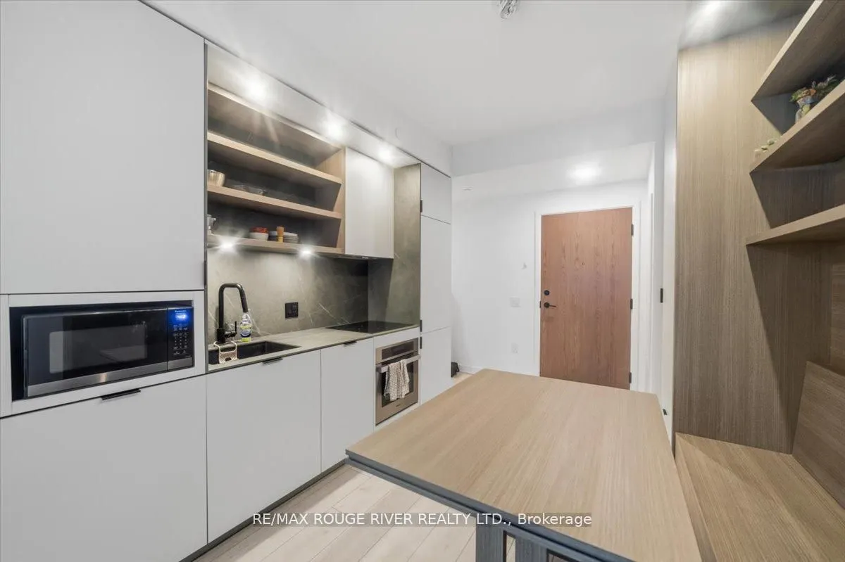55 Charles Street E #3808