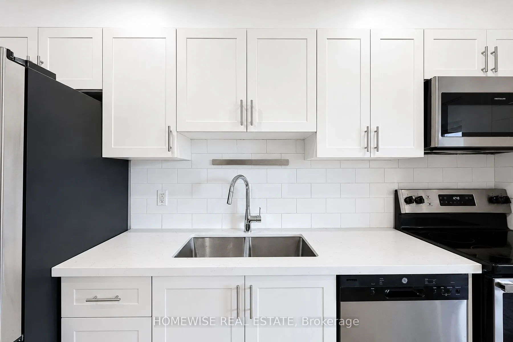 2500 Bathurst Street #401