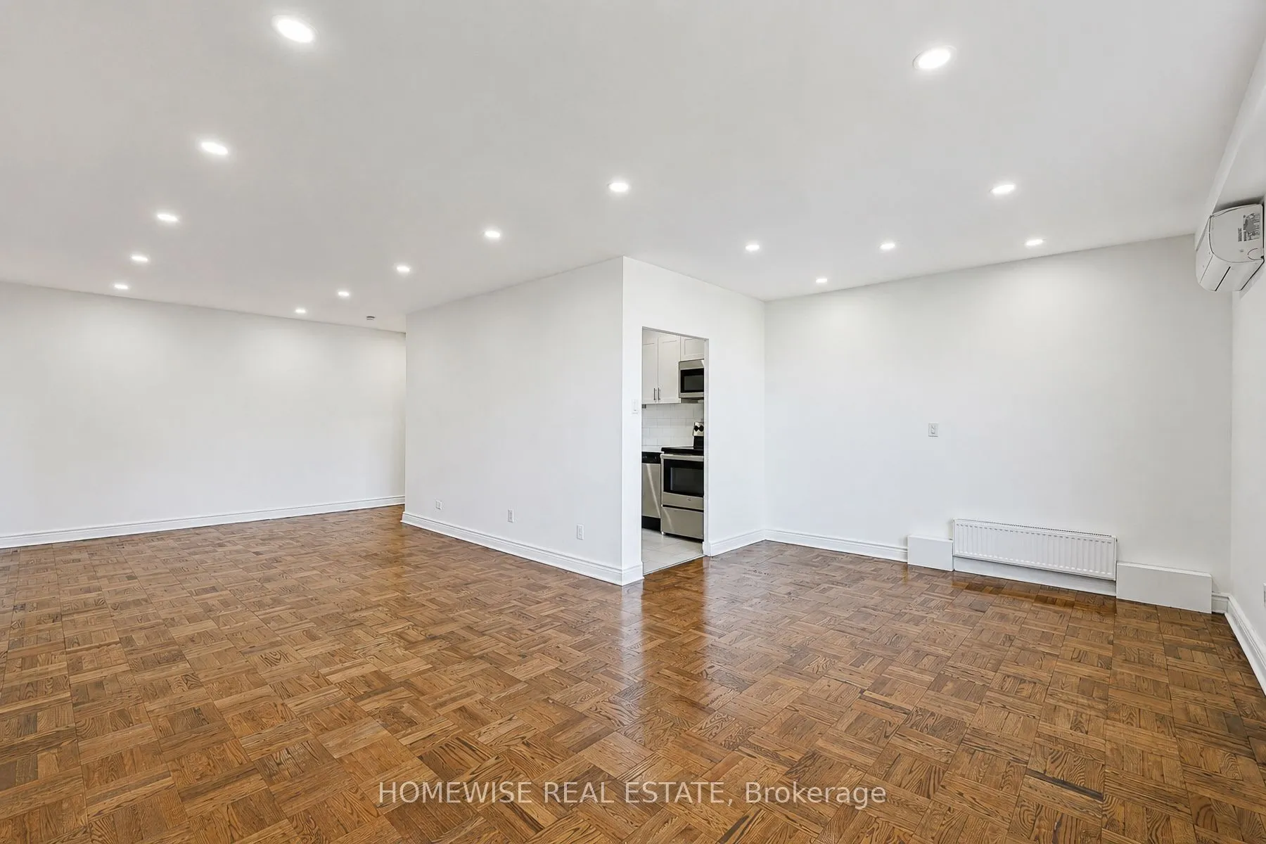 2500 Bathurst Street #401