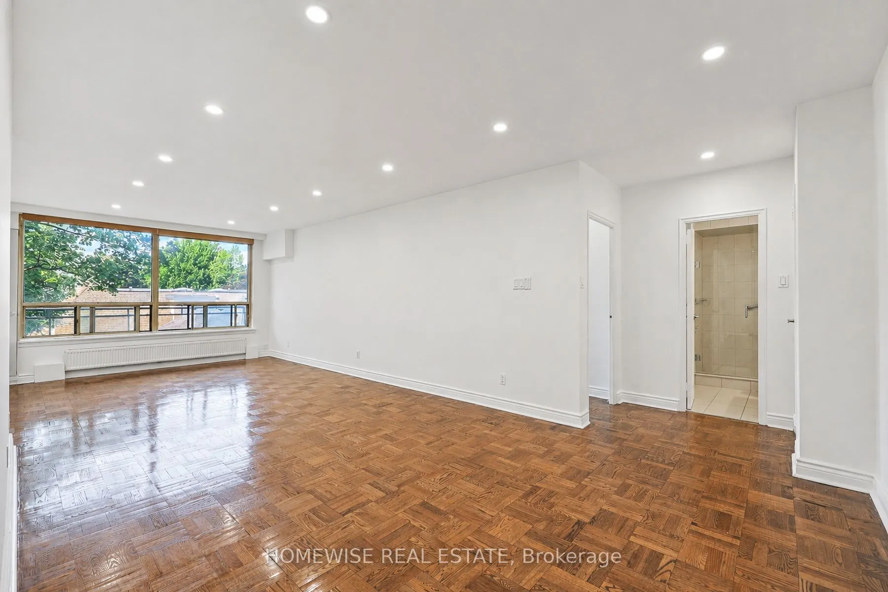 2500 Bathurst Street #401