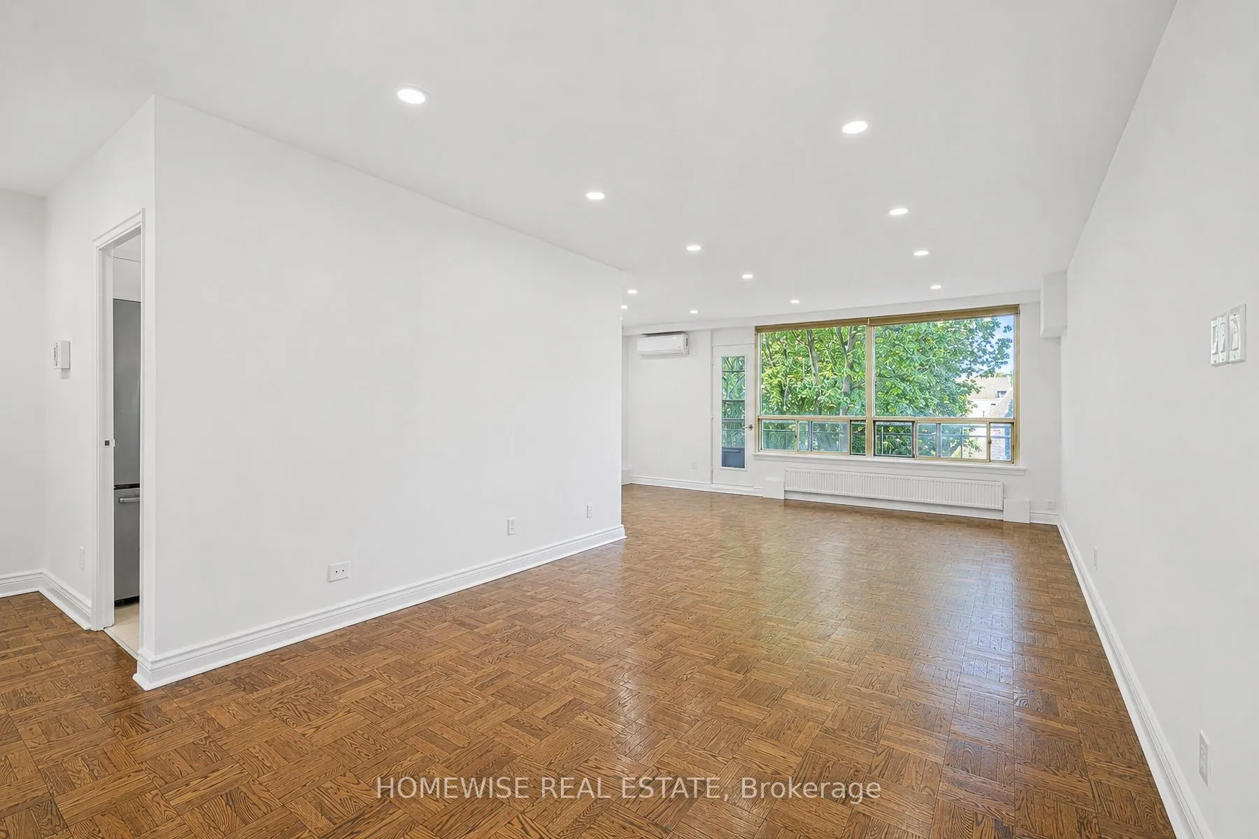 2500 Bathurst Street #401