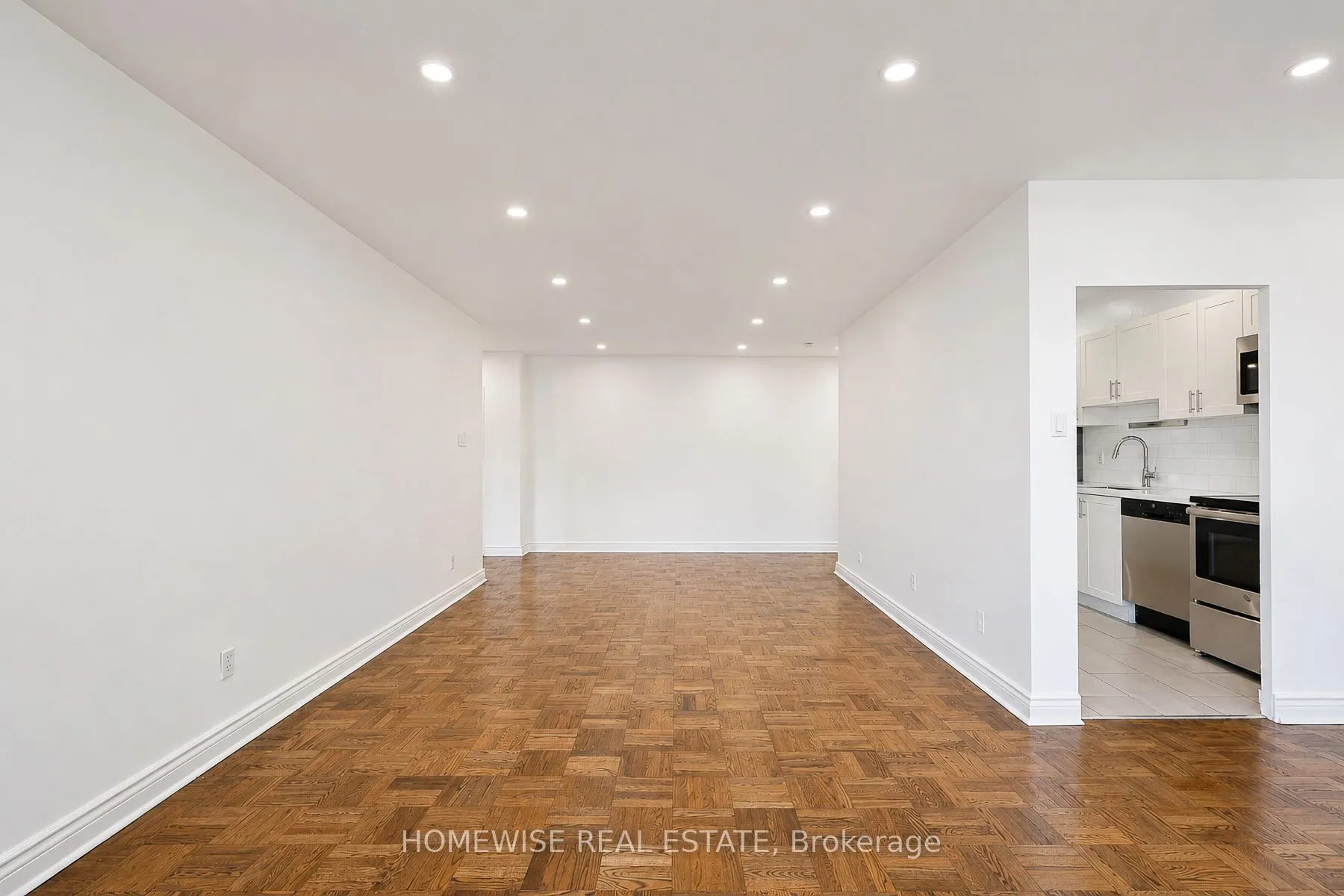 2500 Bathurst Street #401