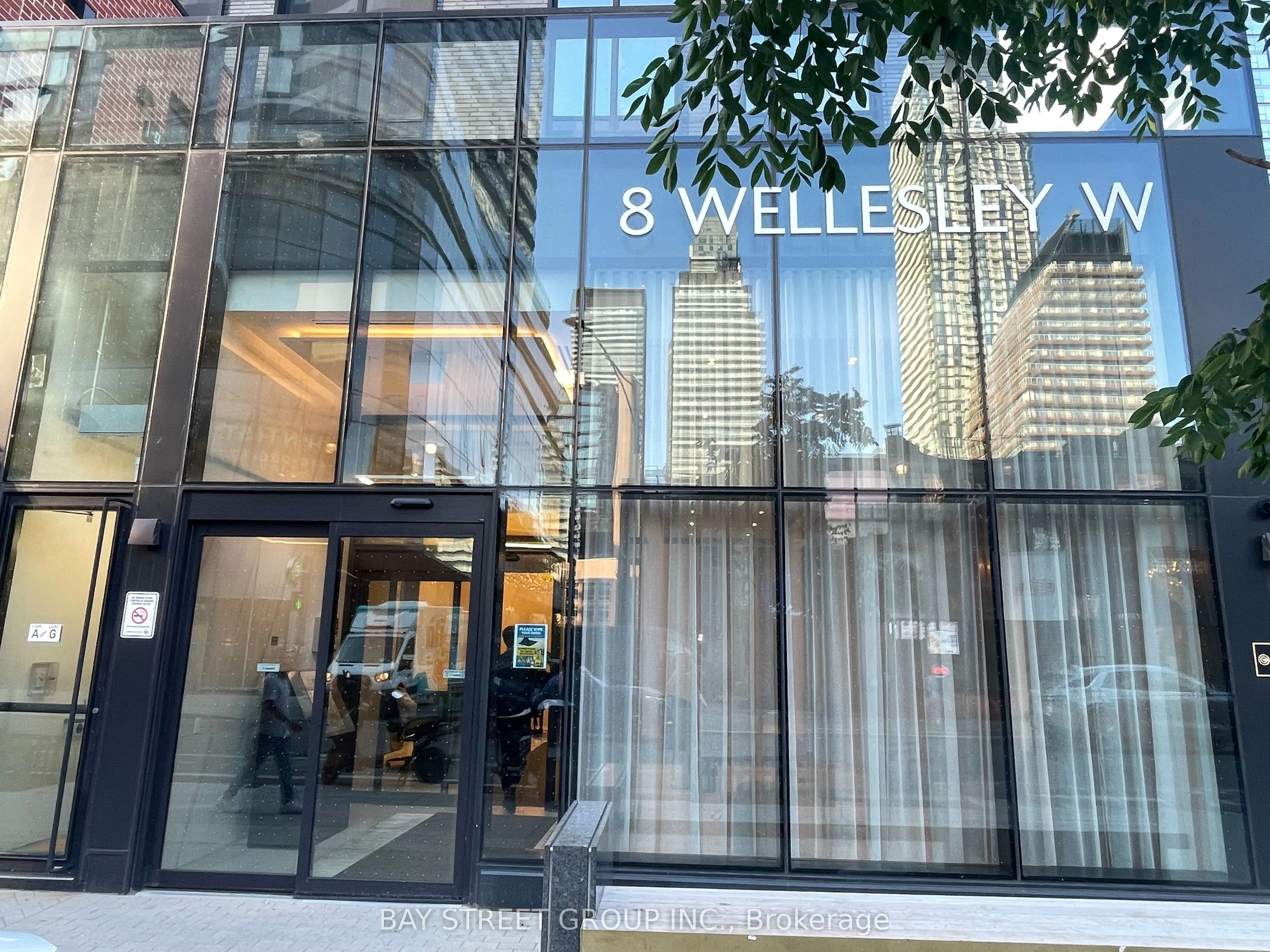 8 Wellesley Street W #4009