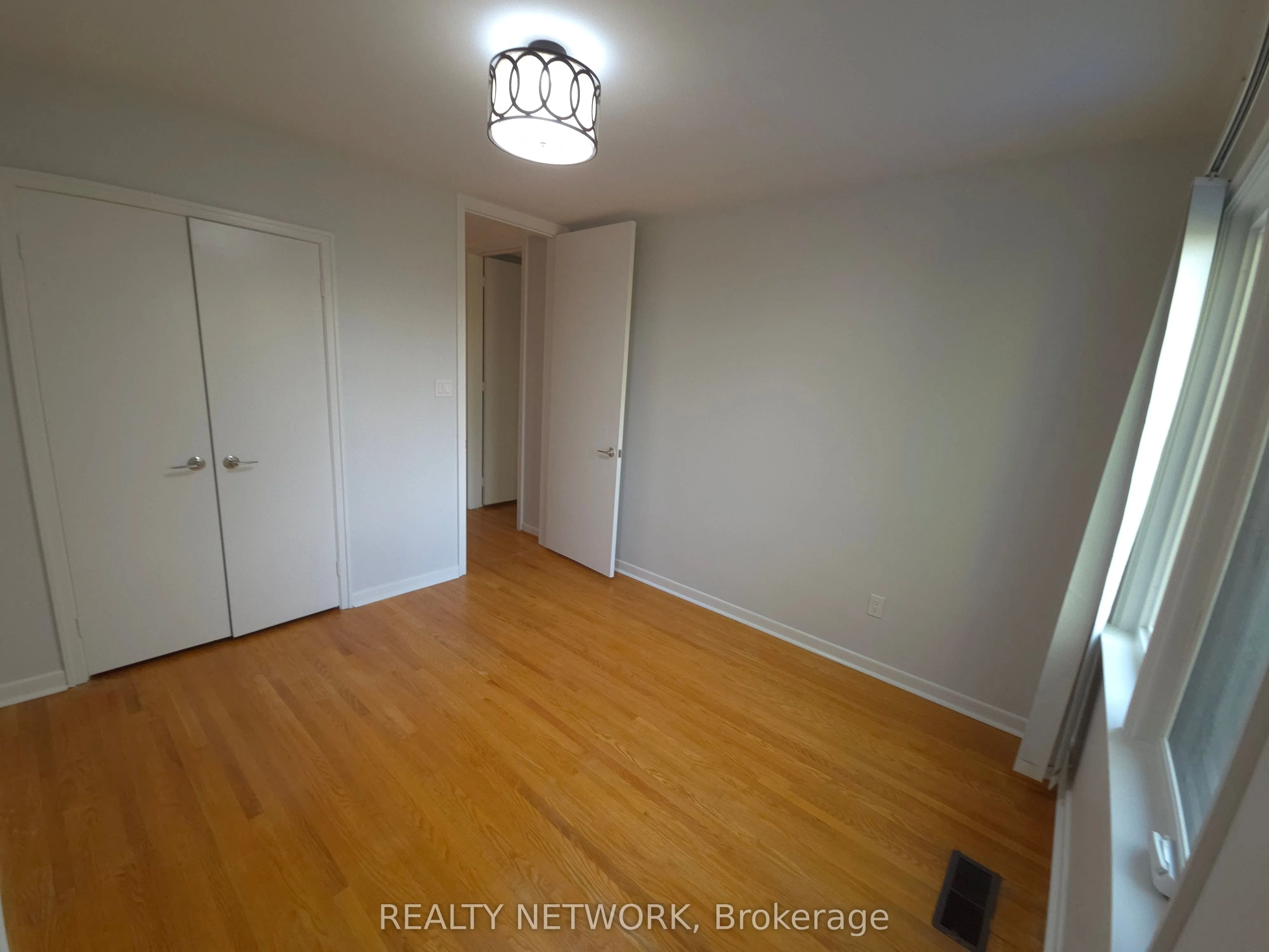 89 Elmsthorpe Avenue