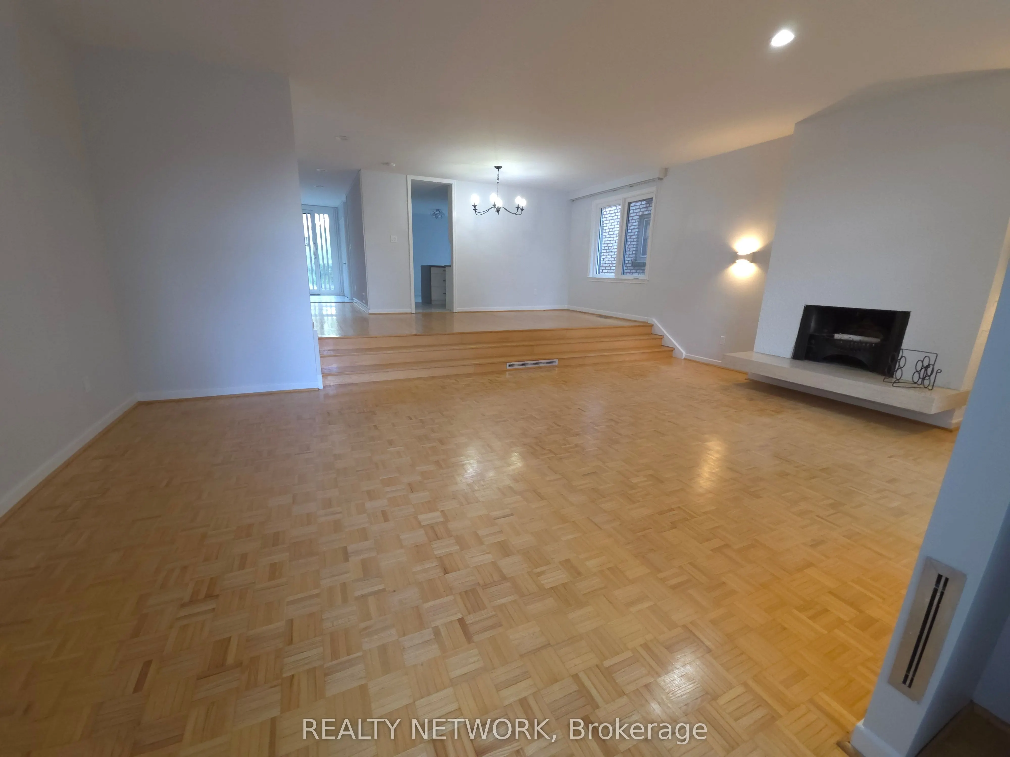 89 Elmsthorpe Avenue