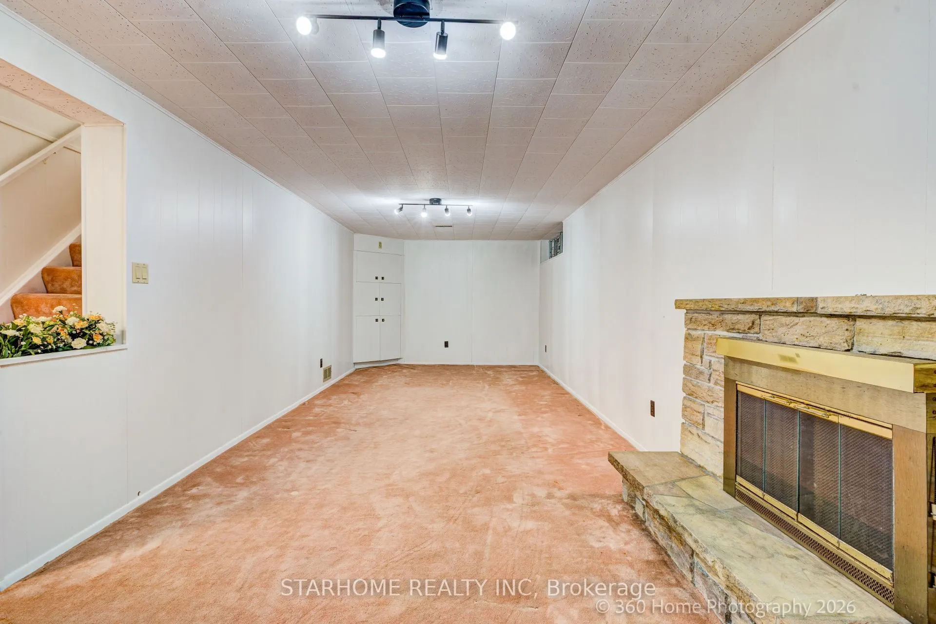 8 Shaughnessy Boulevard