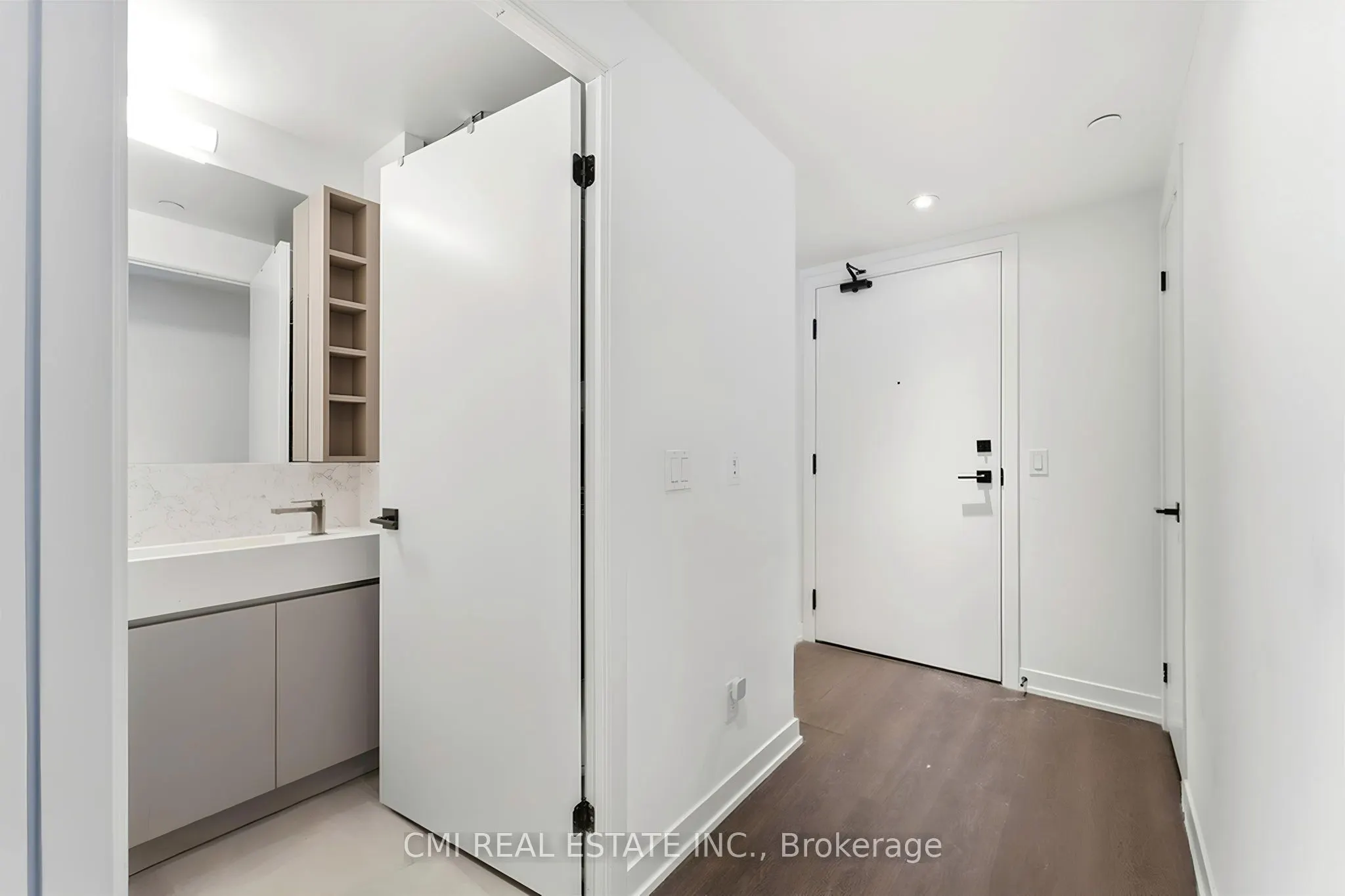 319 Jarvis Street #3207