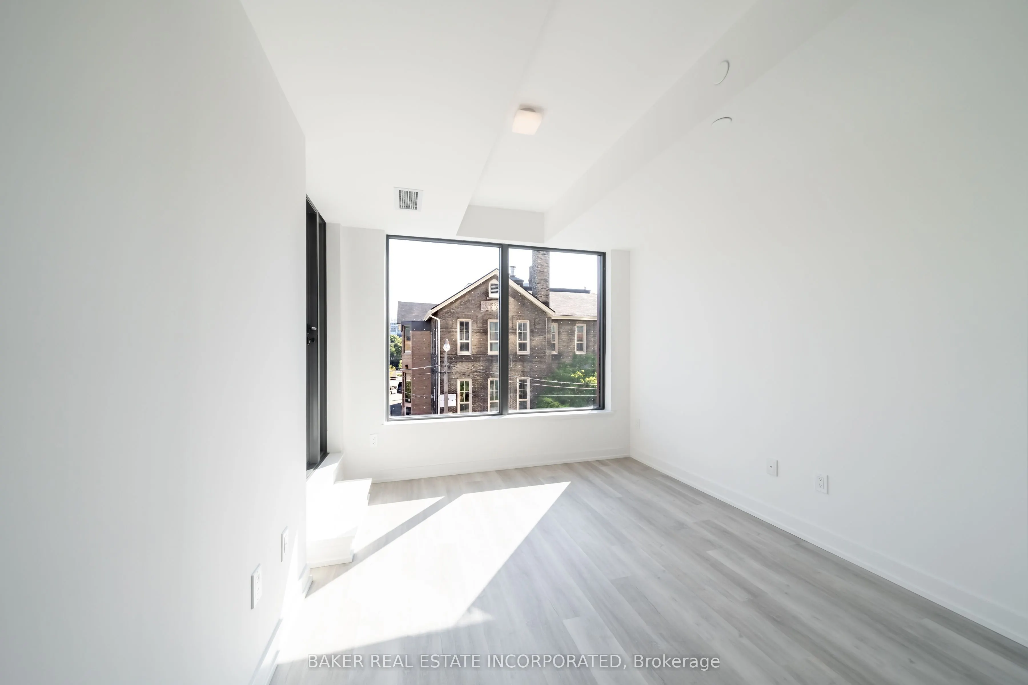 28 Eastern Avenue #211