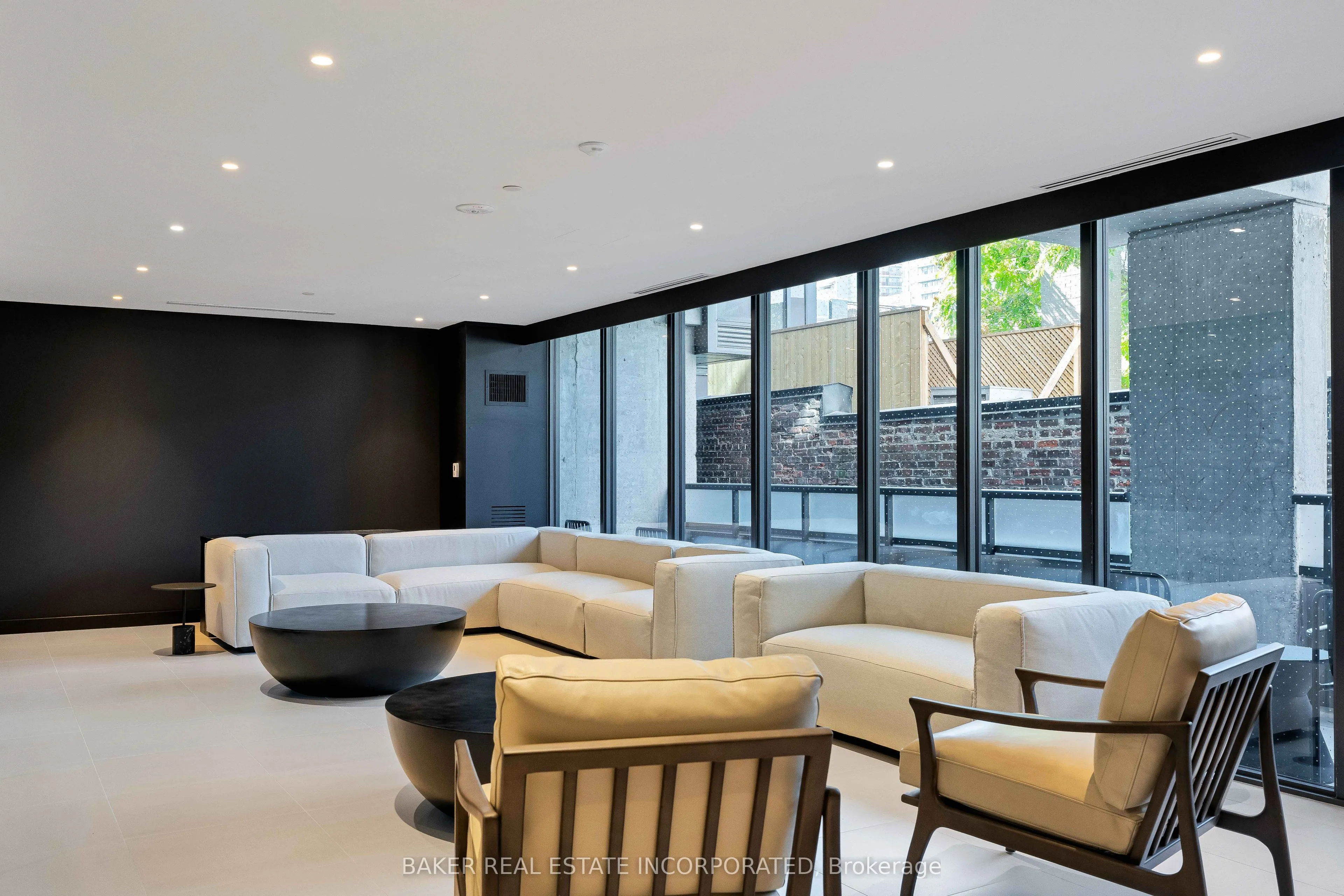28 Eastern Avenue #211