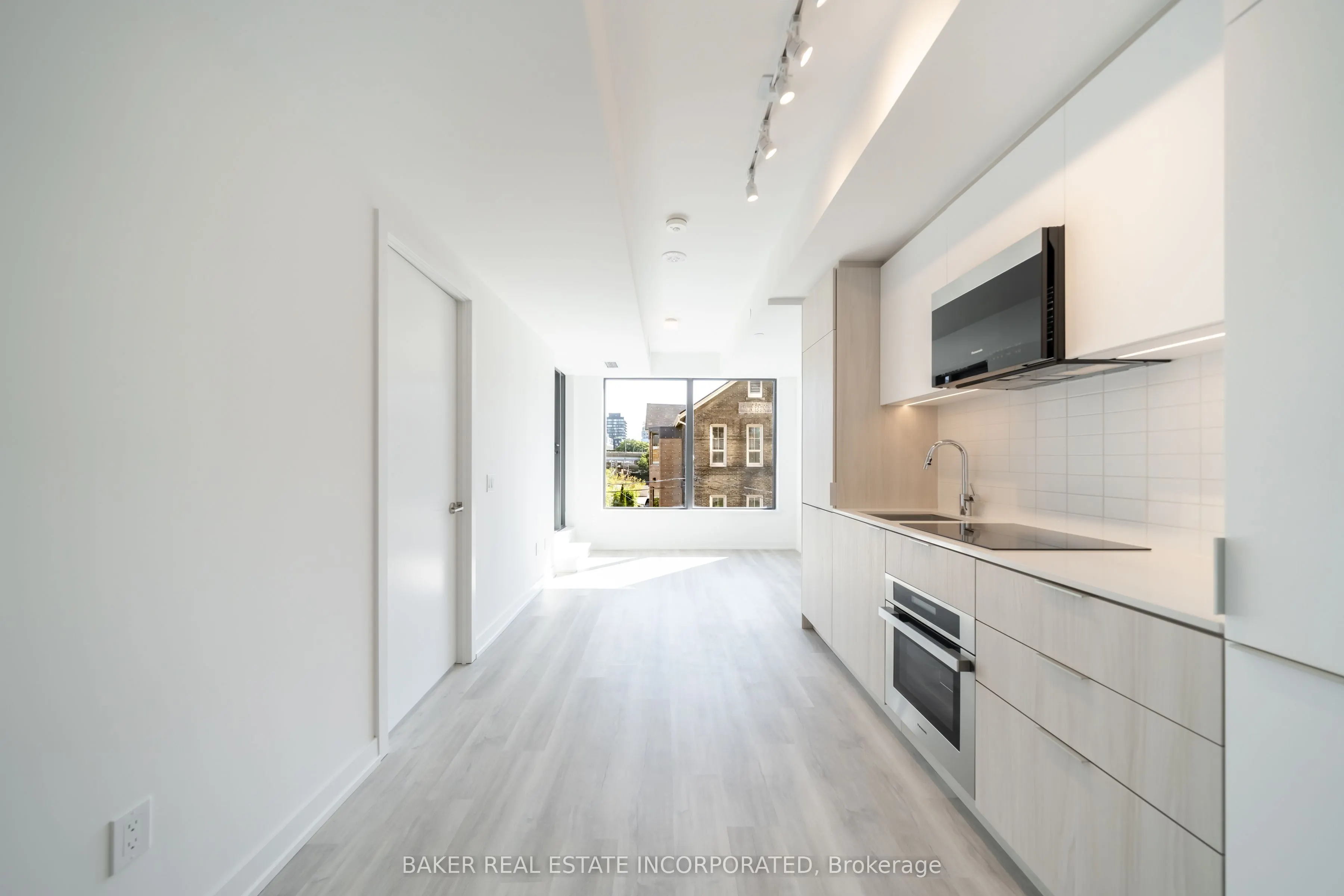 28 Eastern Avenue #211