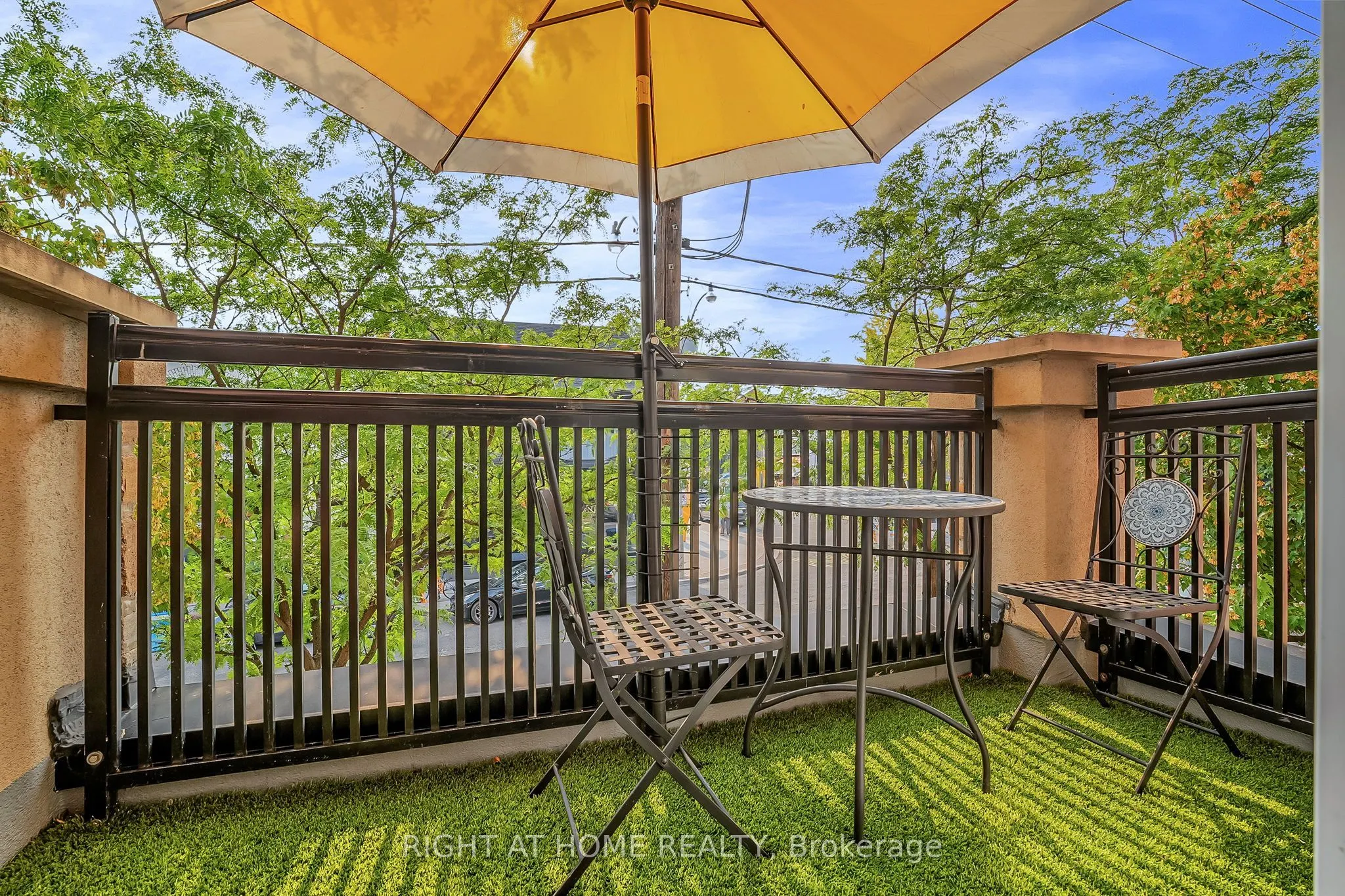 55 Halton Street #104