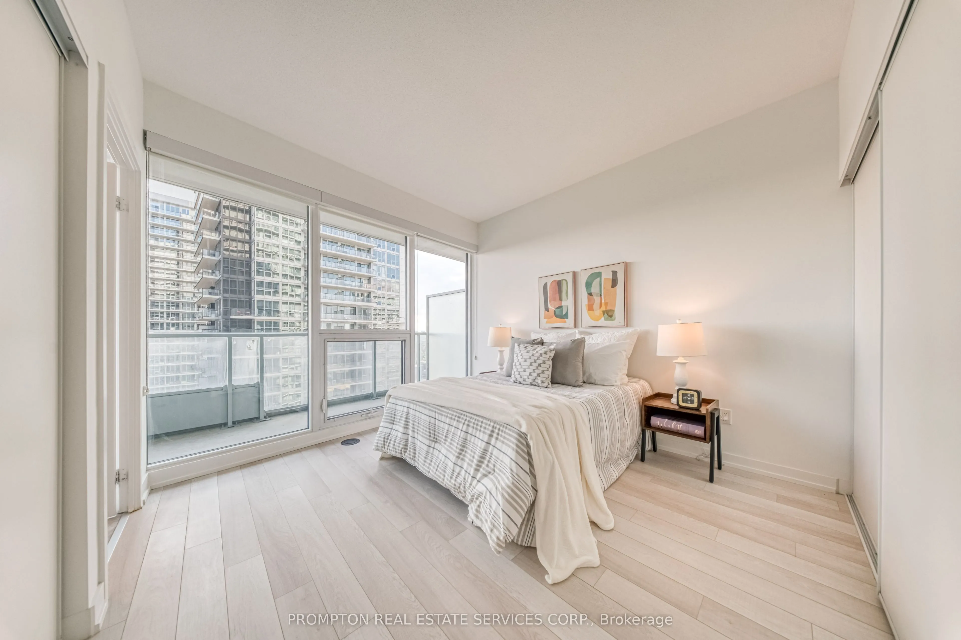 115 Mcmahon Drive #2511