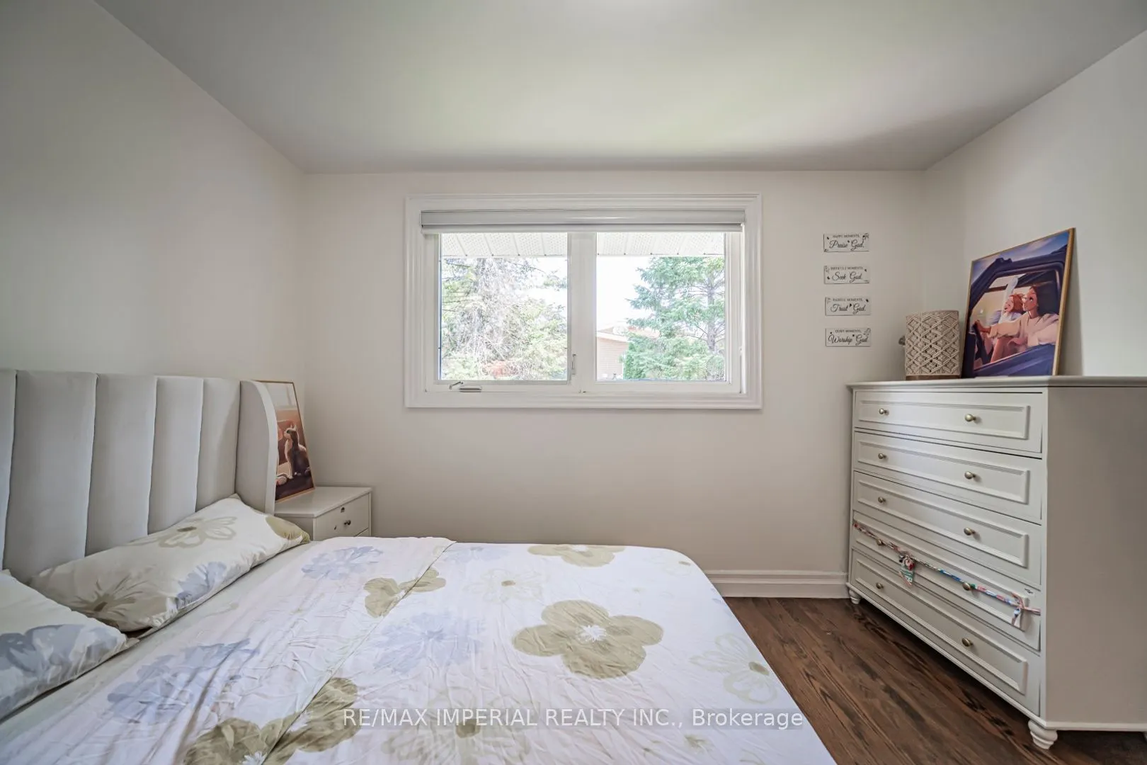 4 Quincy Crescent