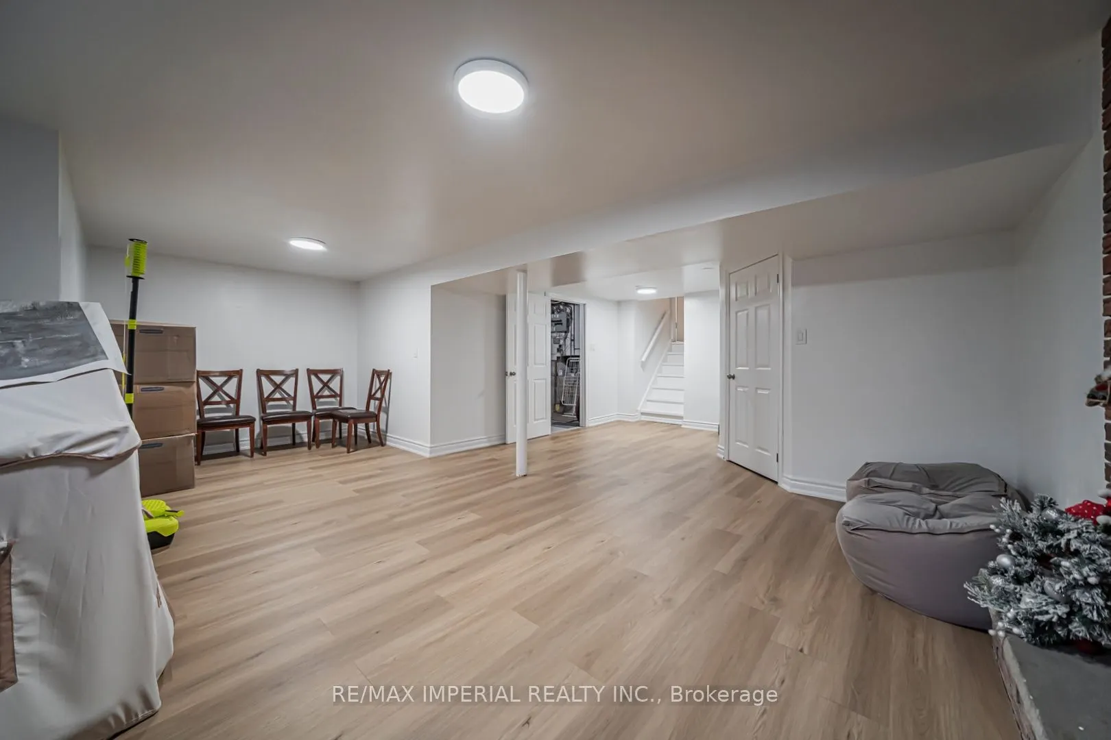 4 Quincy Crescent