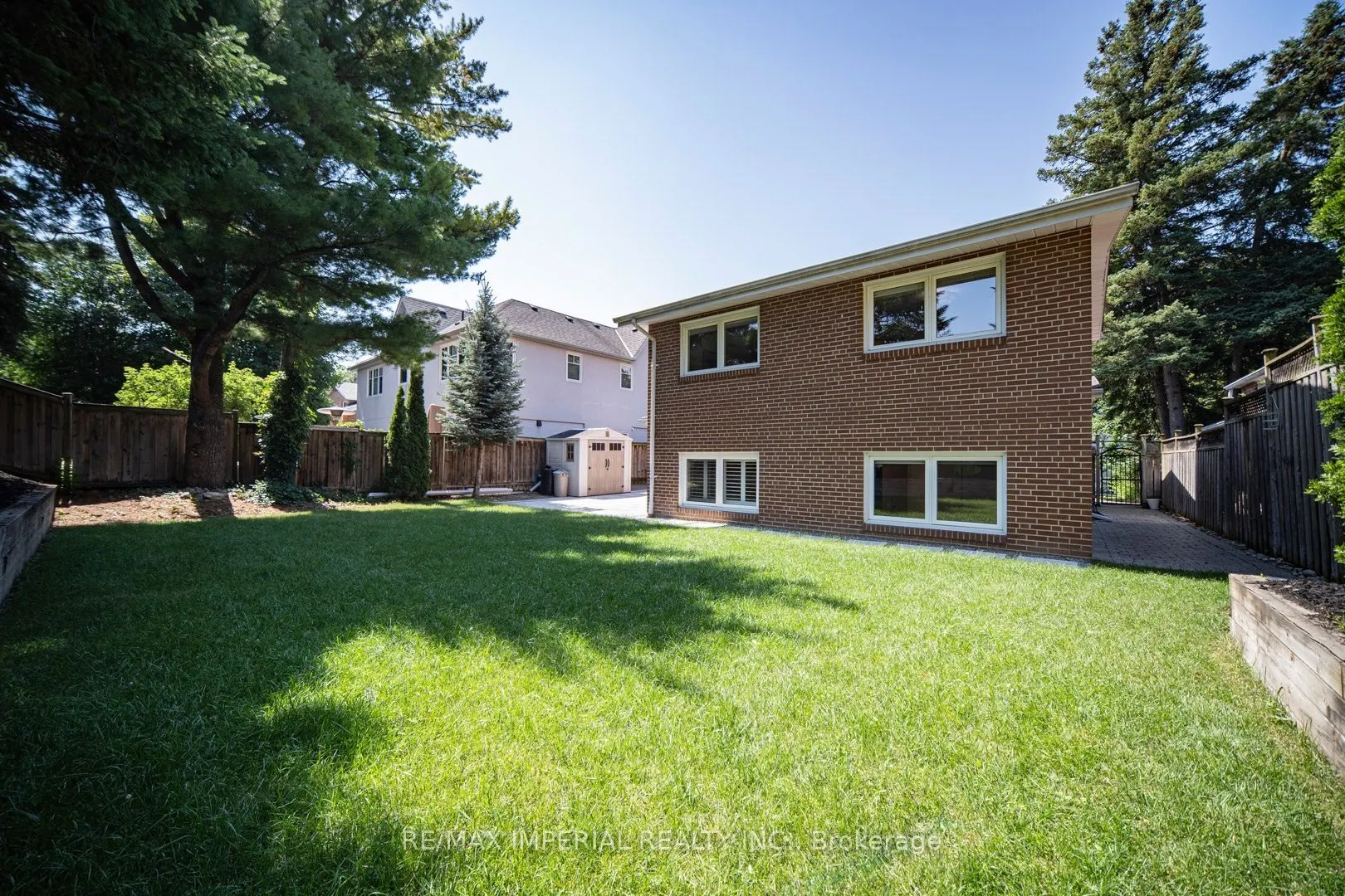 4 Quincy Crescent