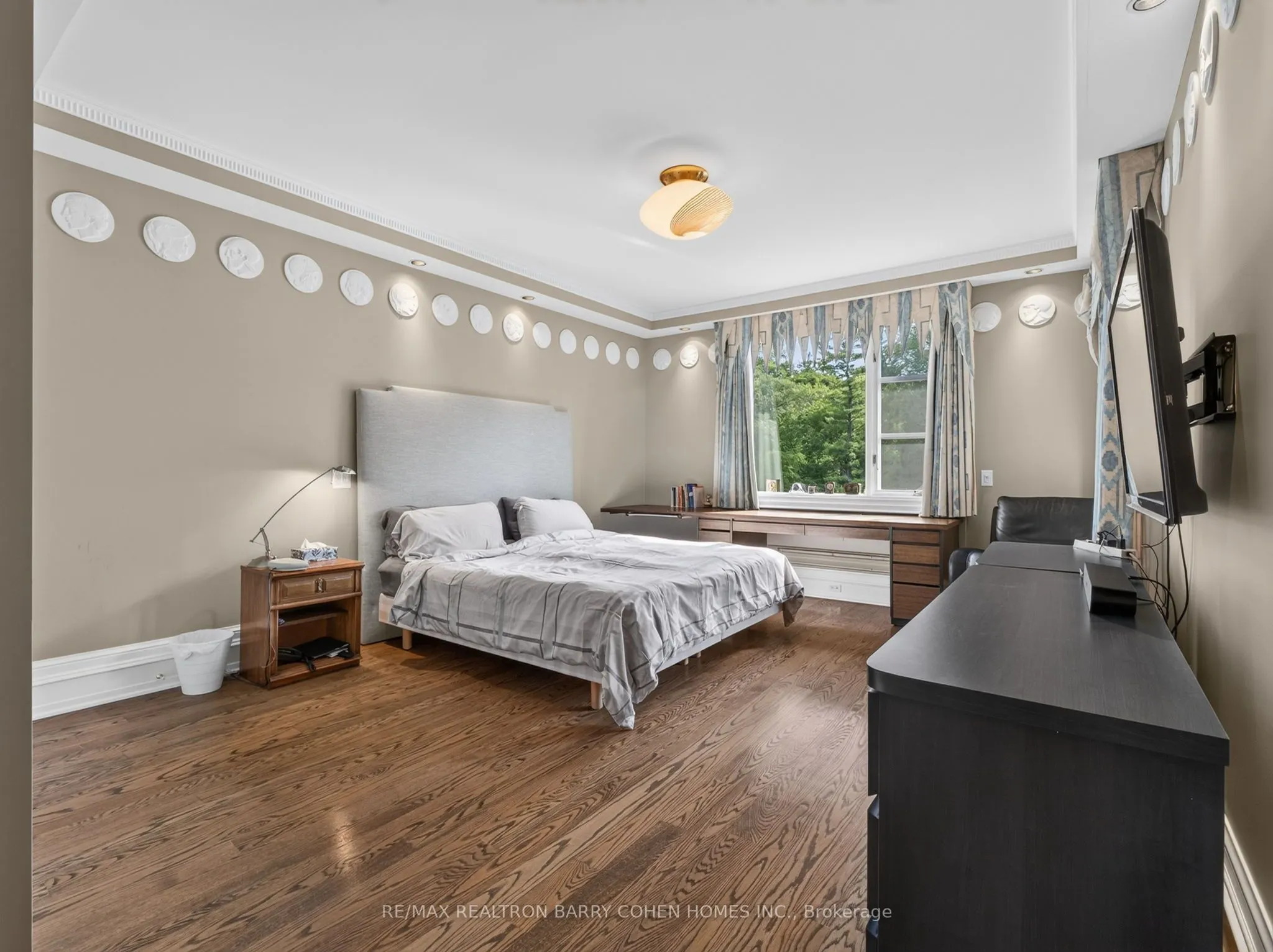17 Alderbrook Drive