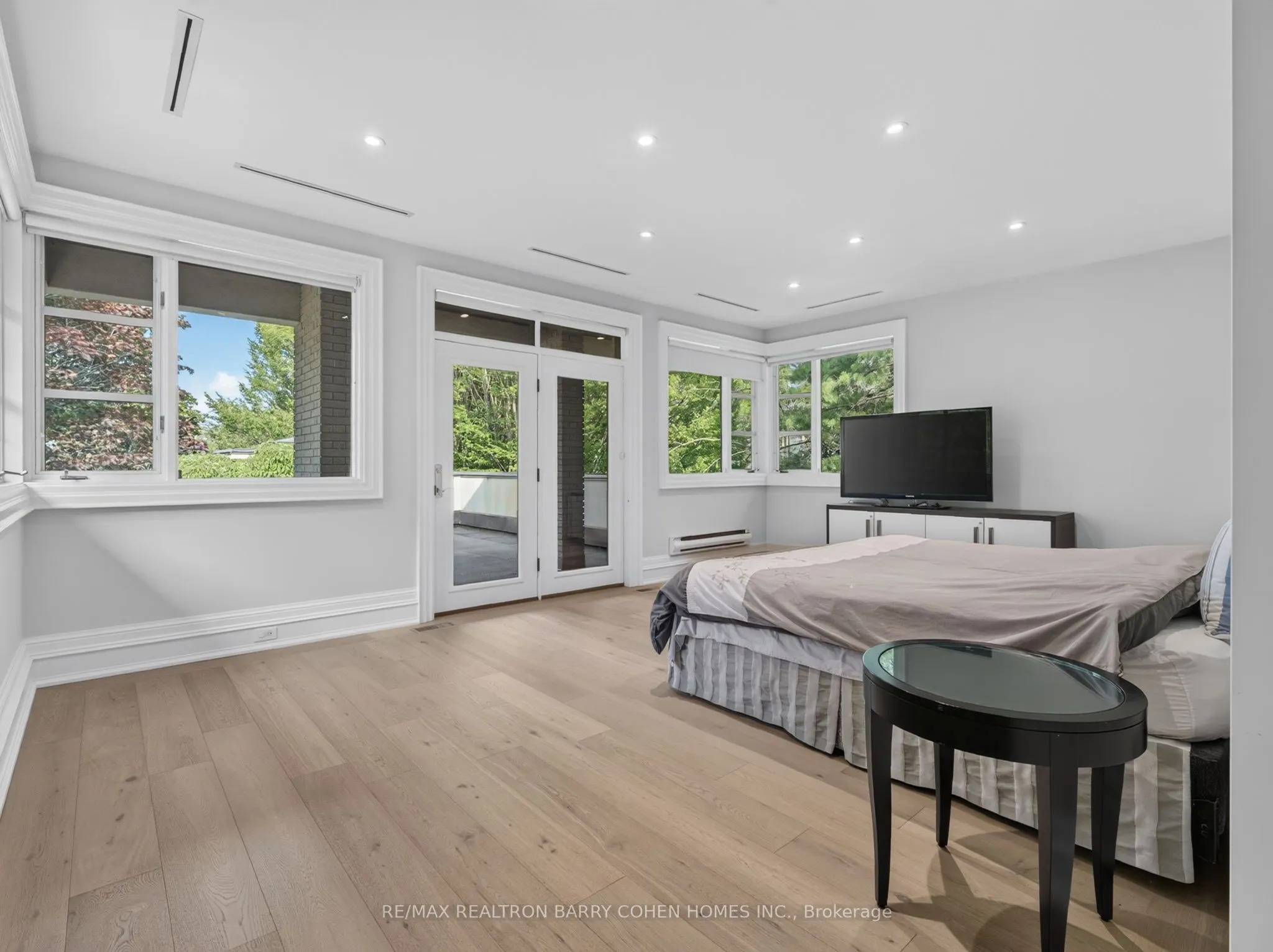 17 Alderbrook Drive
