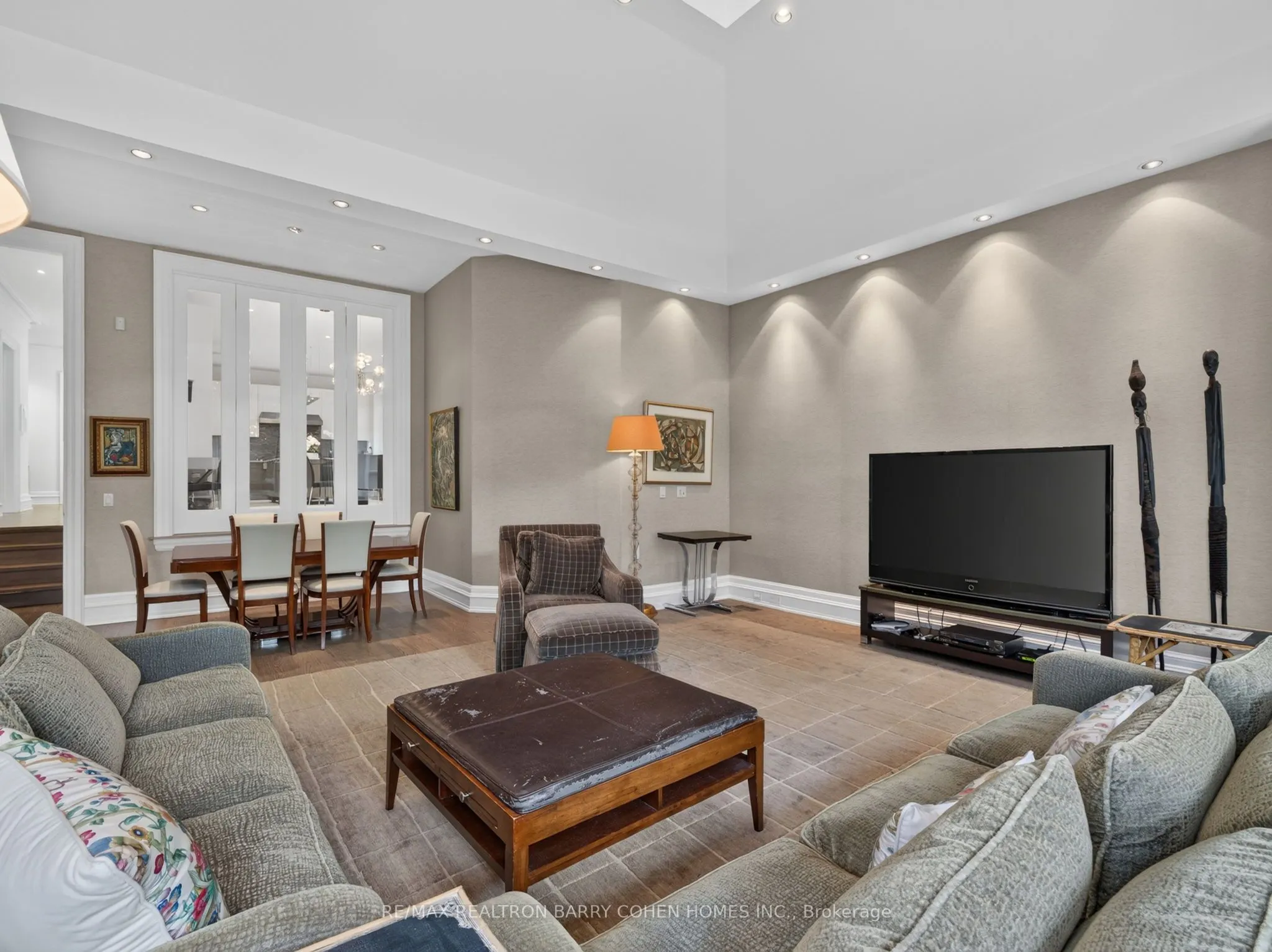 17 Alderbrook Drive