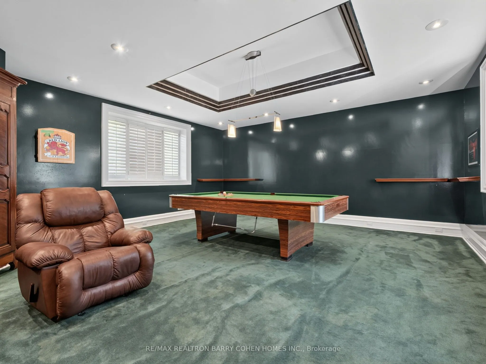17 Alderbrook Drive