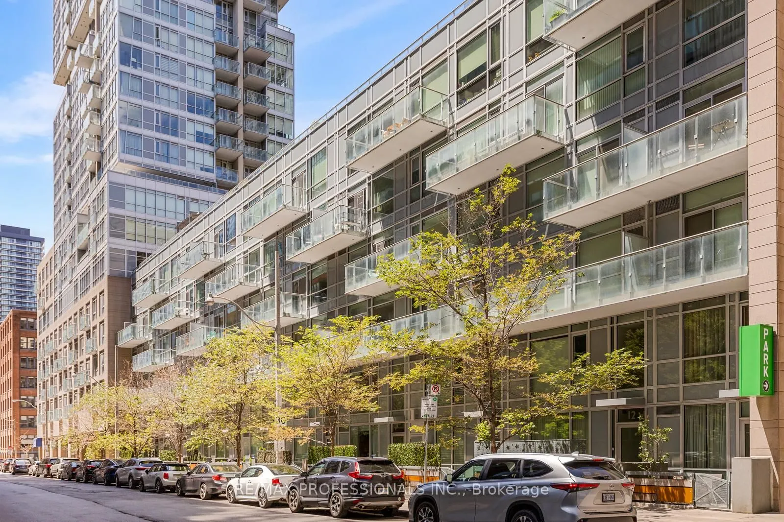 30 Nelson Street #325