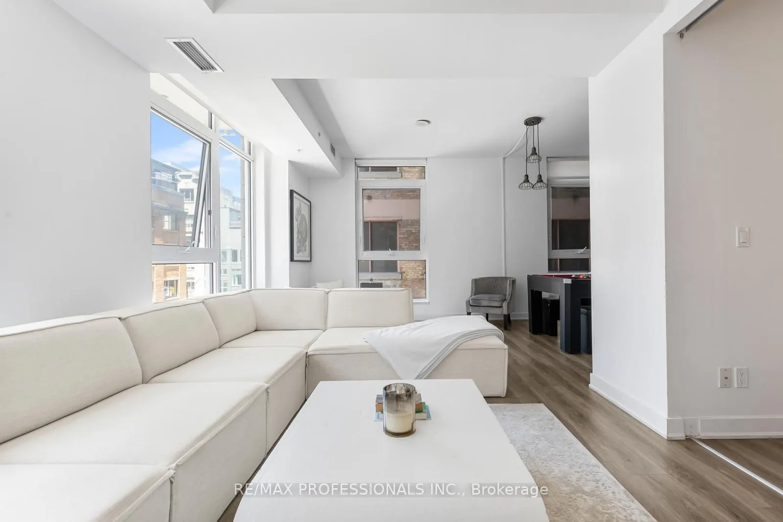 30 Nelson Street #325